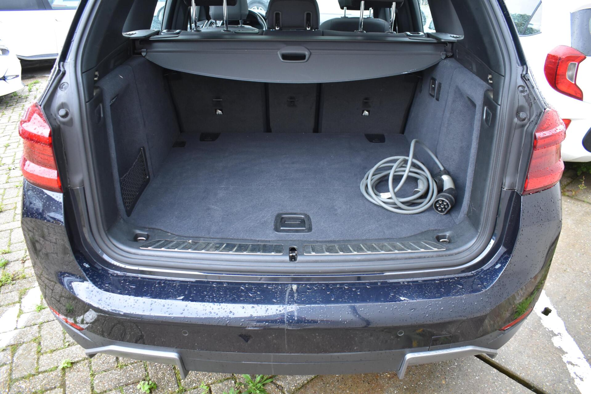Foto van BMW Ix3