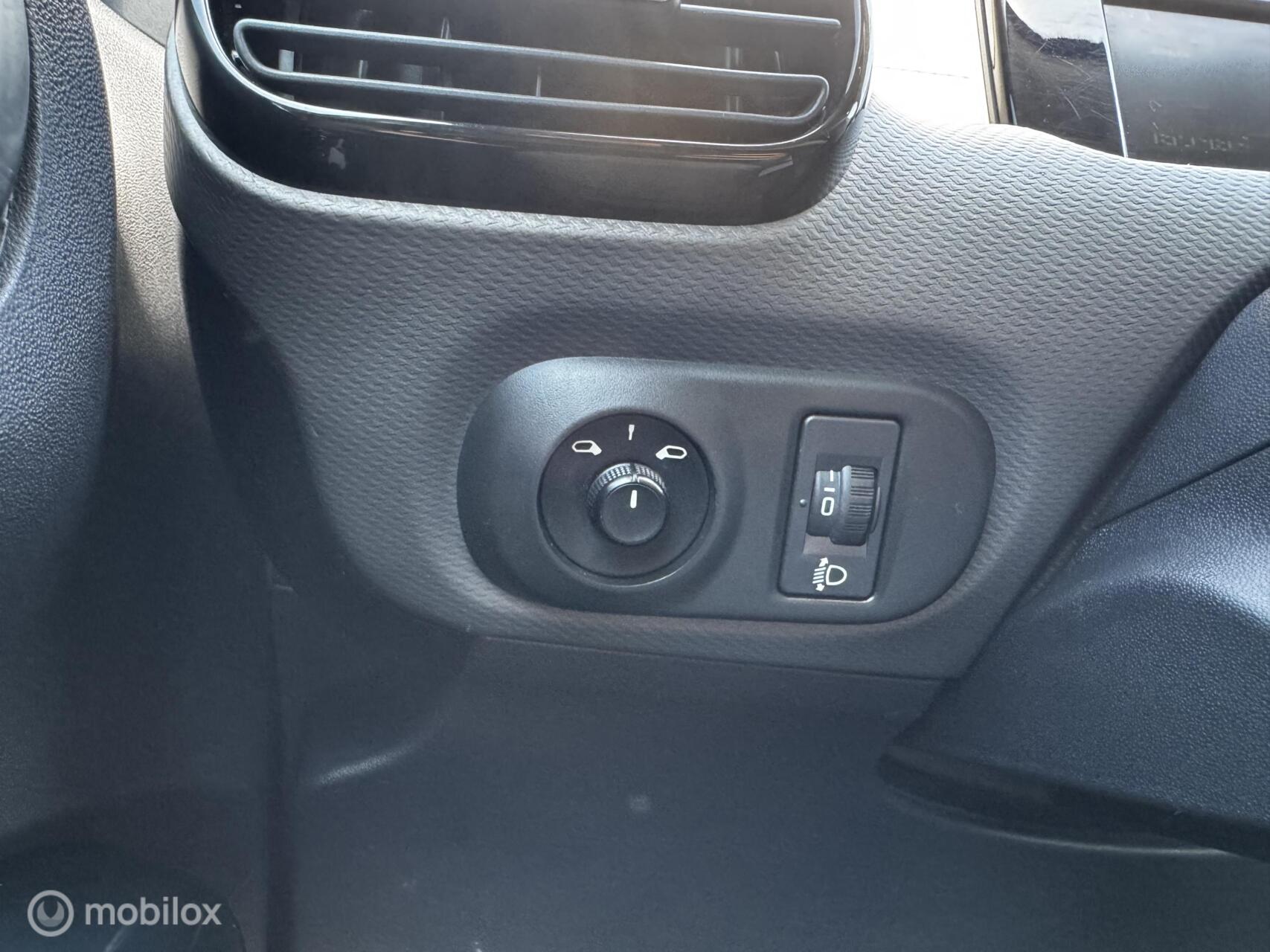 Foto van Citroen C4 Cactus