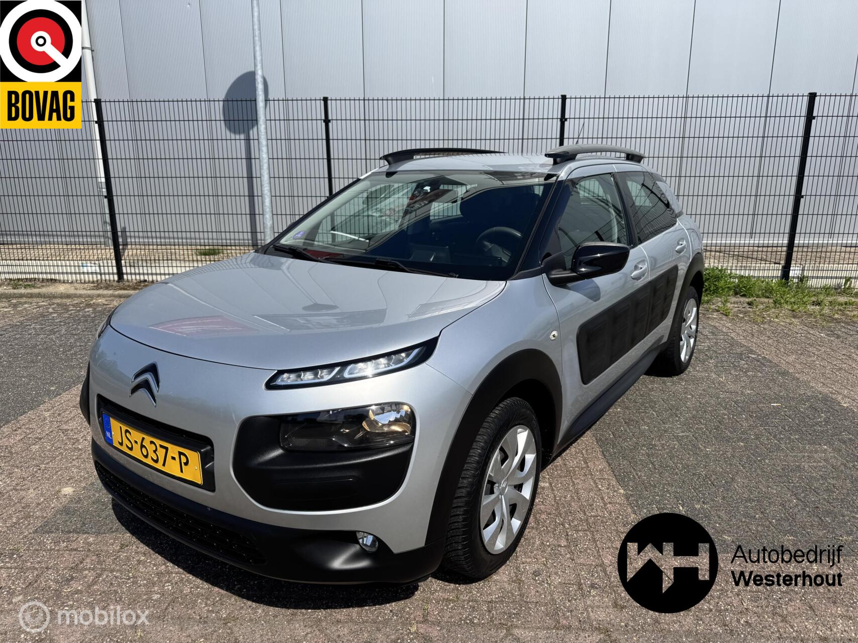 Citroen C4 Cactus 1.2 PureTech Feel|NAVI|TREKHAAK|PARKEERSEN 2016 - voorkant