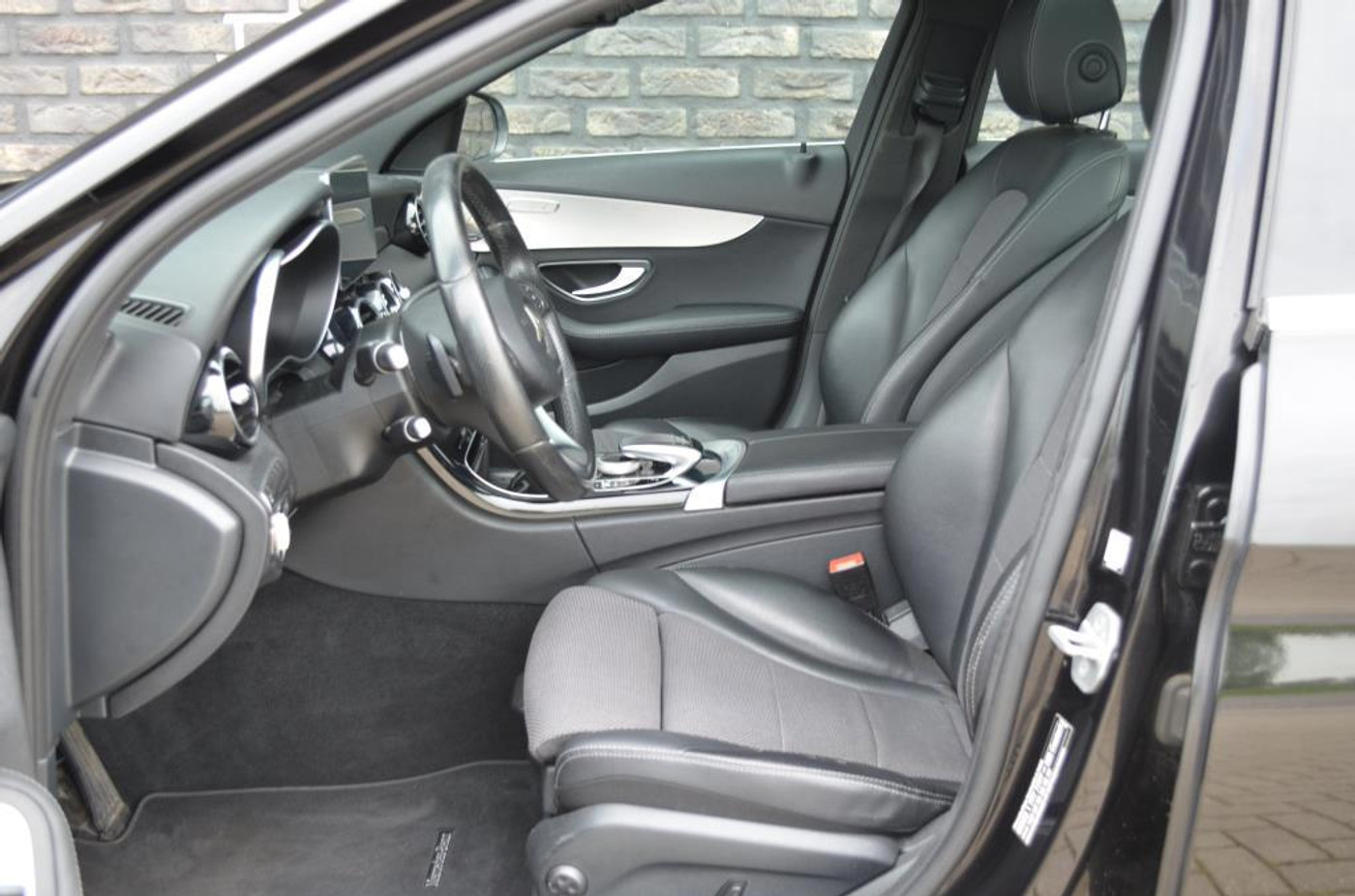 Foto van Mercedes-Benz C 350 E