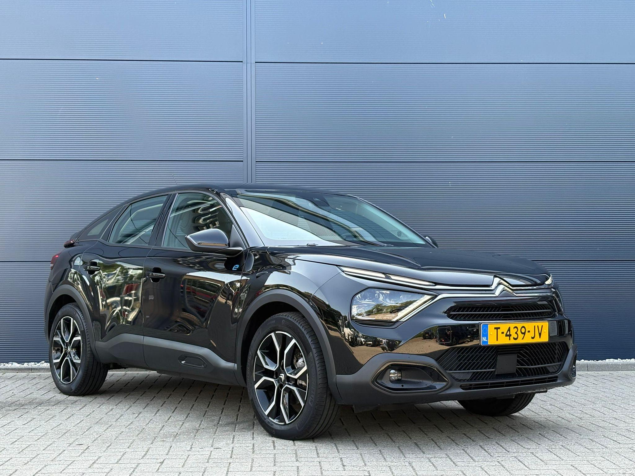Foto van Citroen E-c4