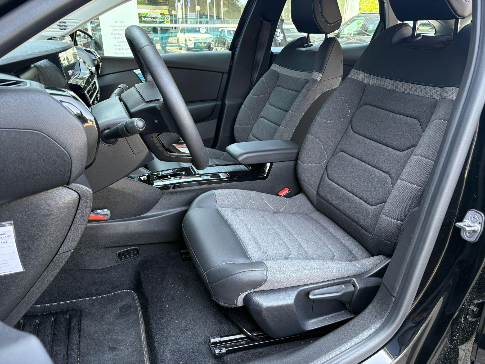 Foto van Citroen E-c4