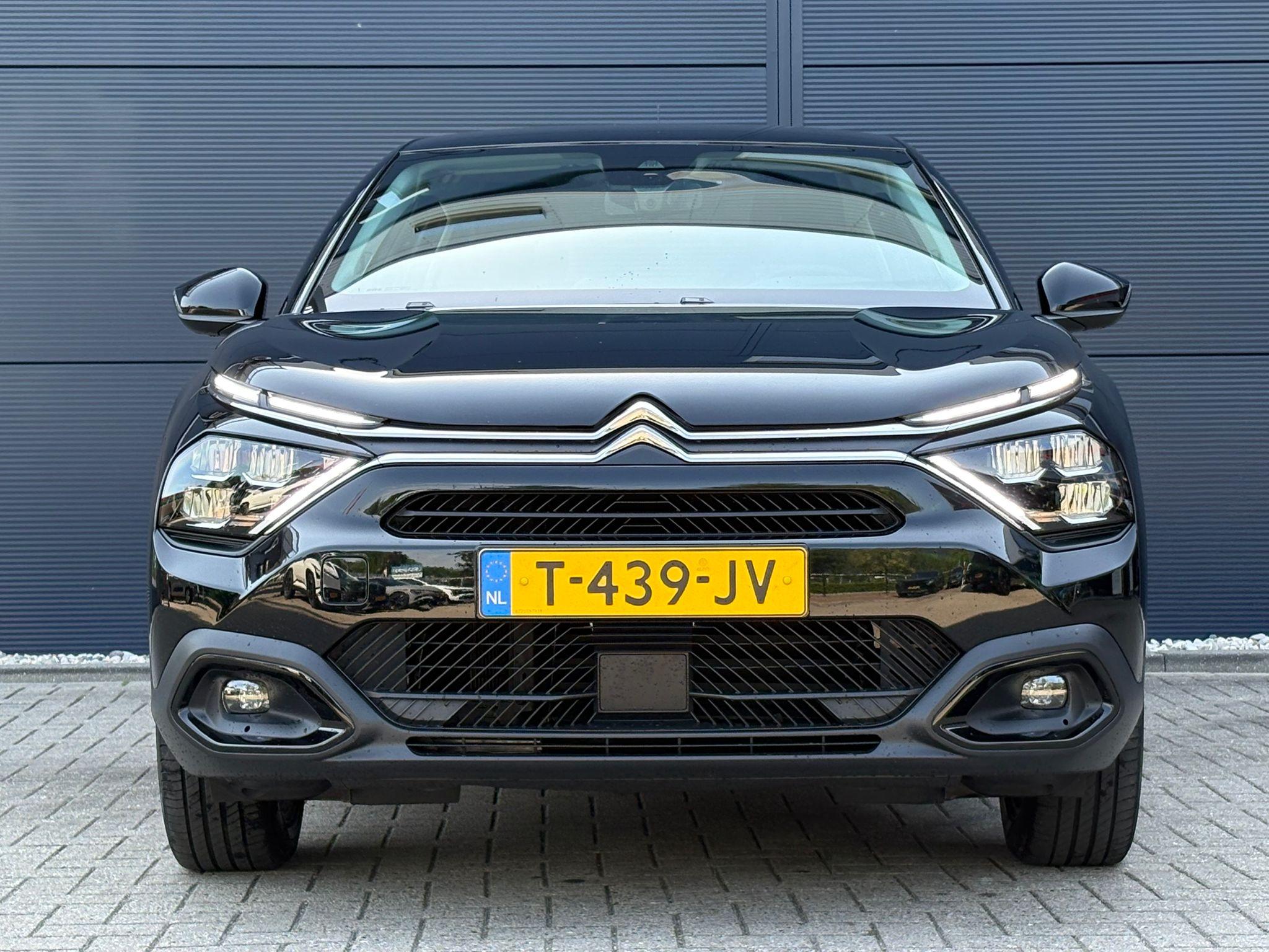 Foto van Citroen E-c4