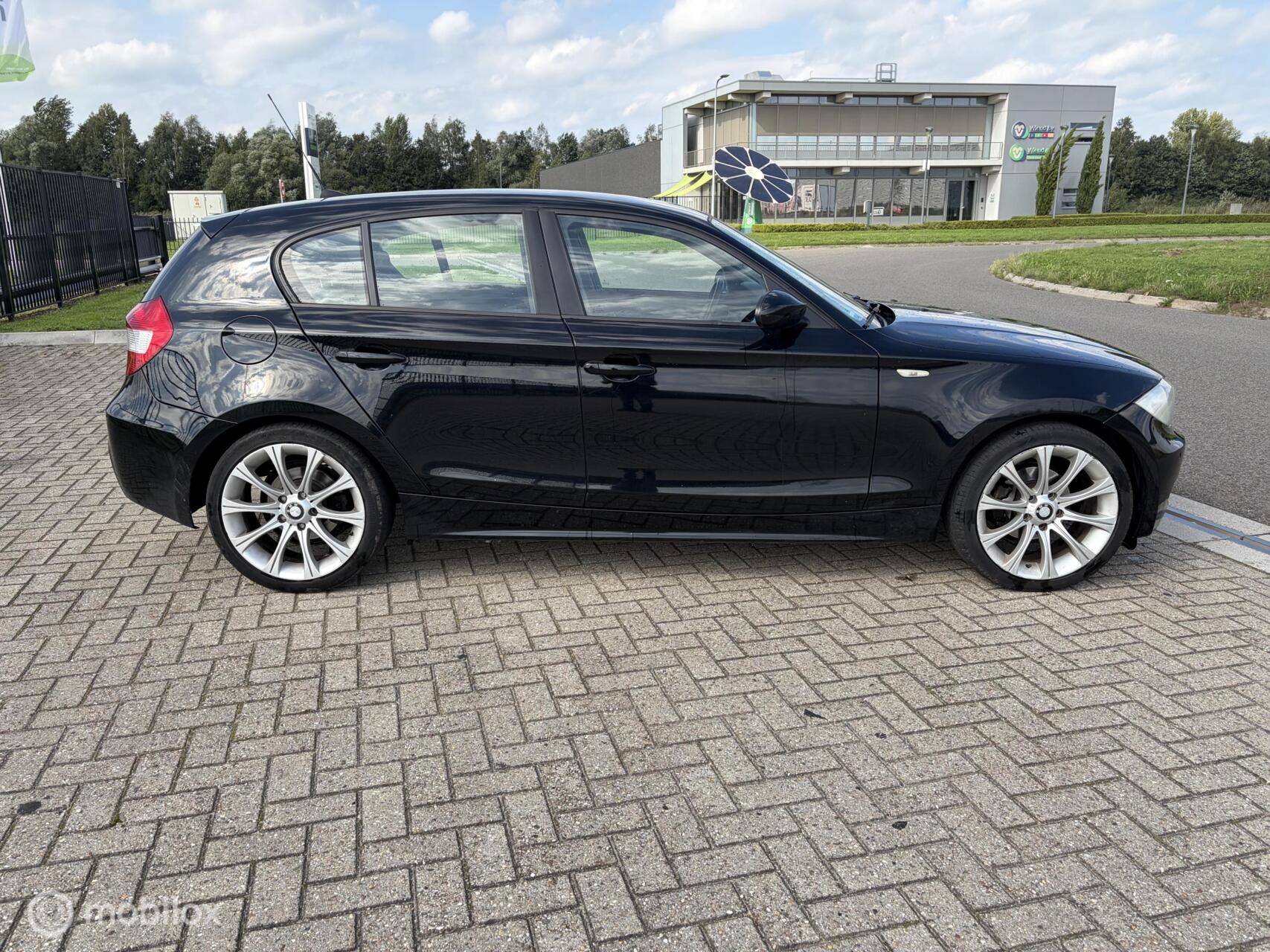 Foto van BMW 118i