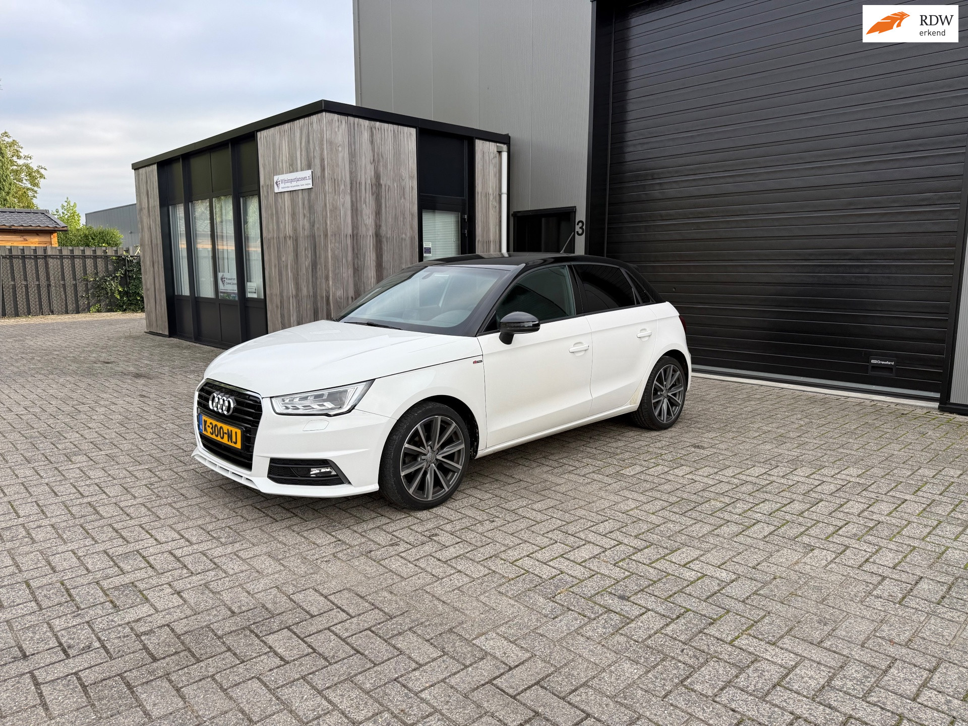 Audi A1 Sportback 1.0 TFSI Sportback S-LINE |automaat|LED|AIRCO|NAVI|PDC|CRUISE|ZEER LAGE KMSTAND! 2018 - voorkant