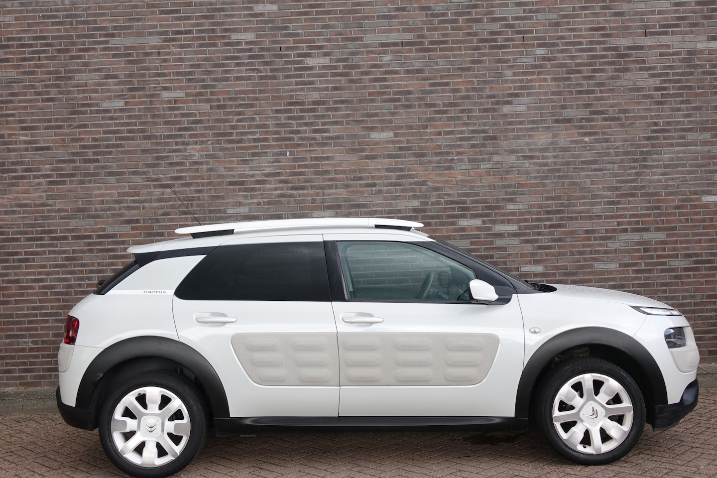Foto van Citroen C4 Cactus