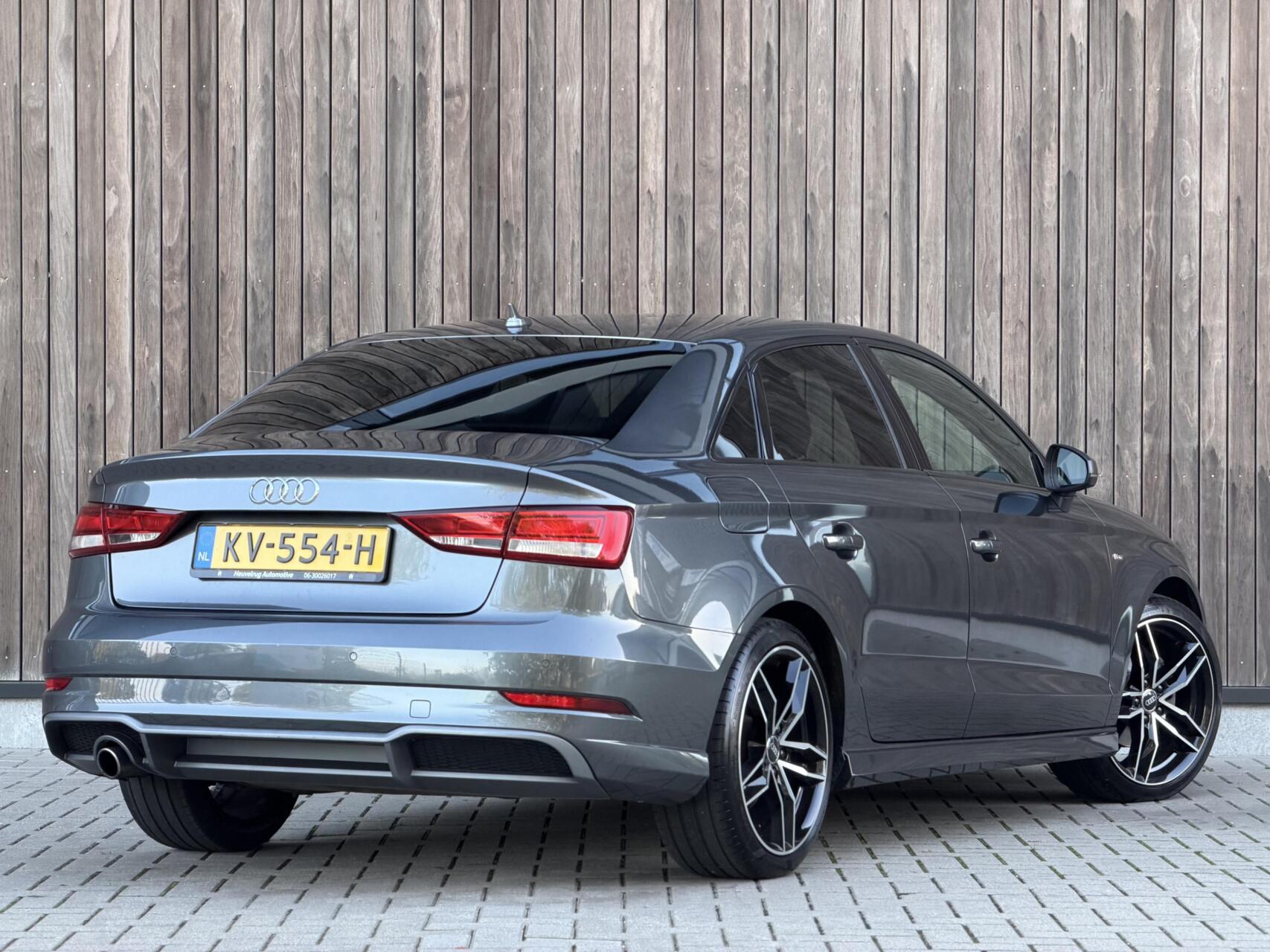 Foto van Audi A3 Limousine