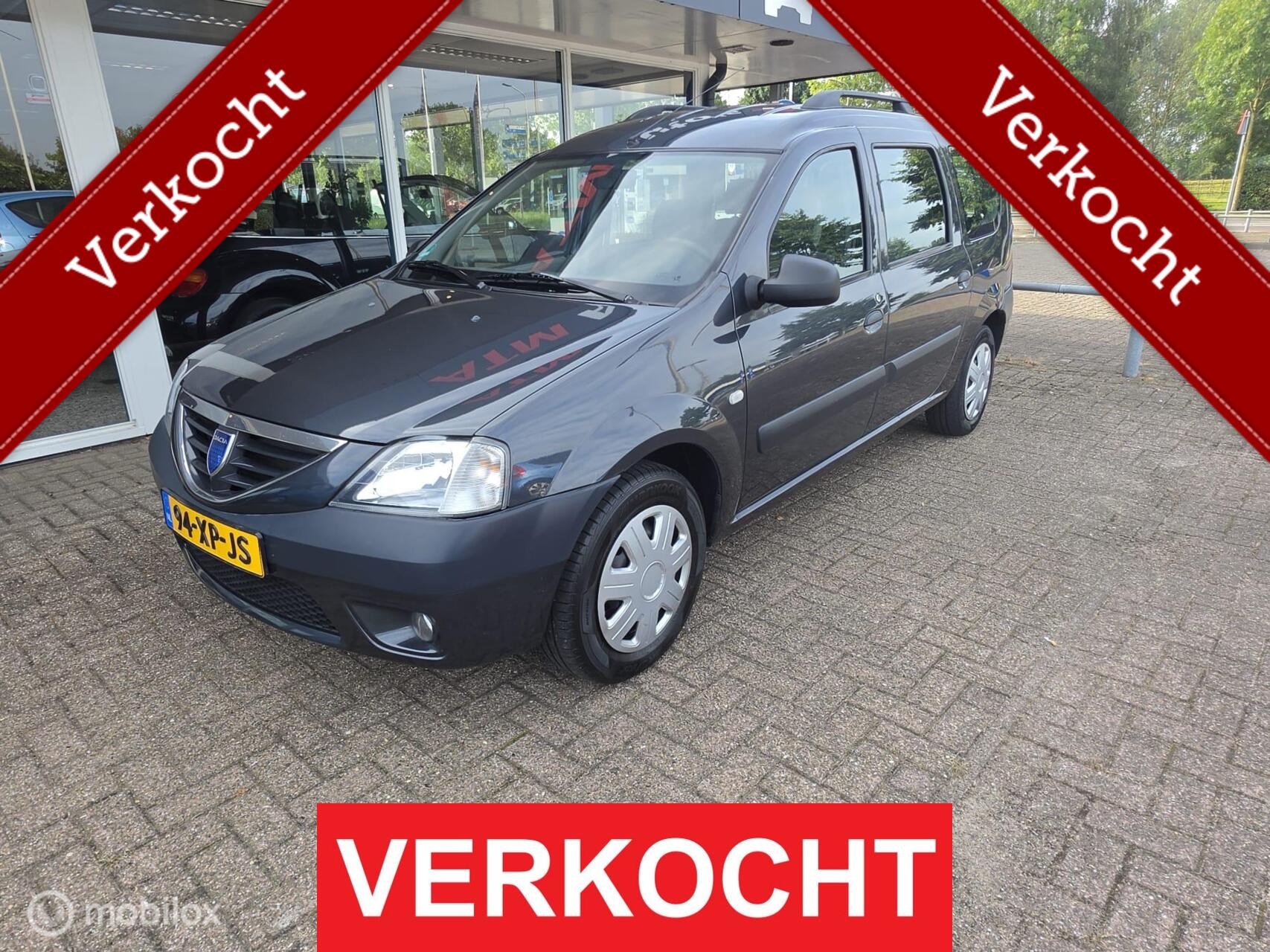 Dacia Logan 1.6-16V 7 persoons Airco Trekhaak KM NAP 2007 - voorkant