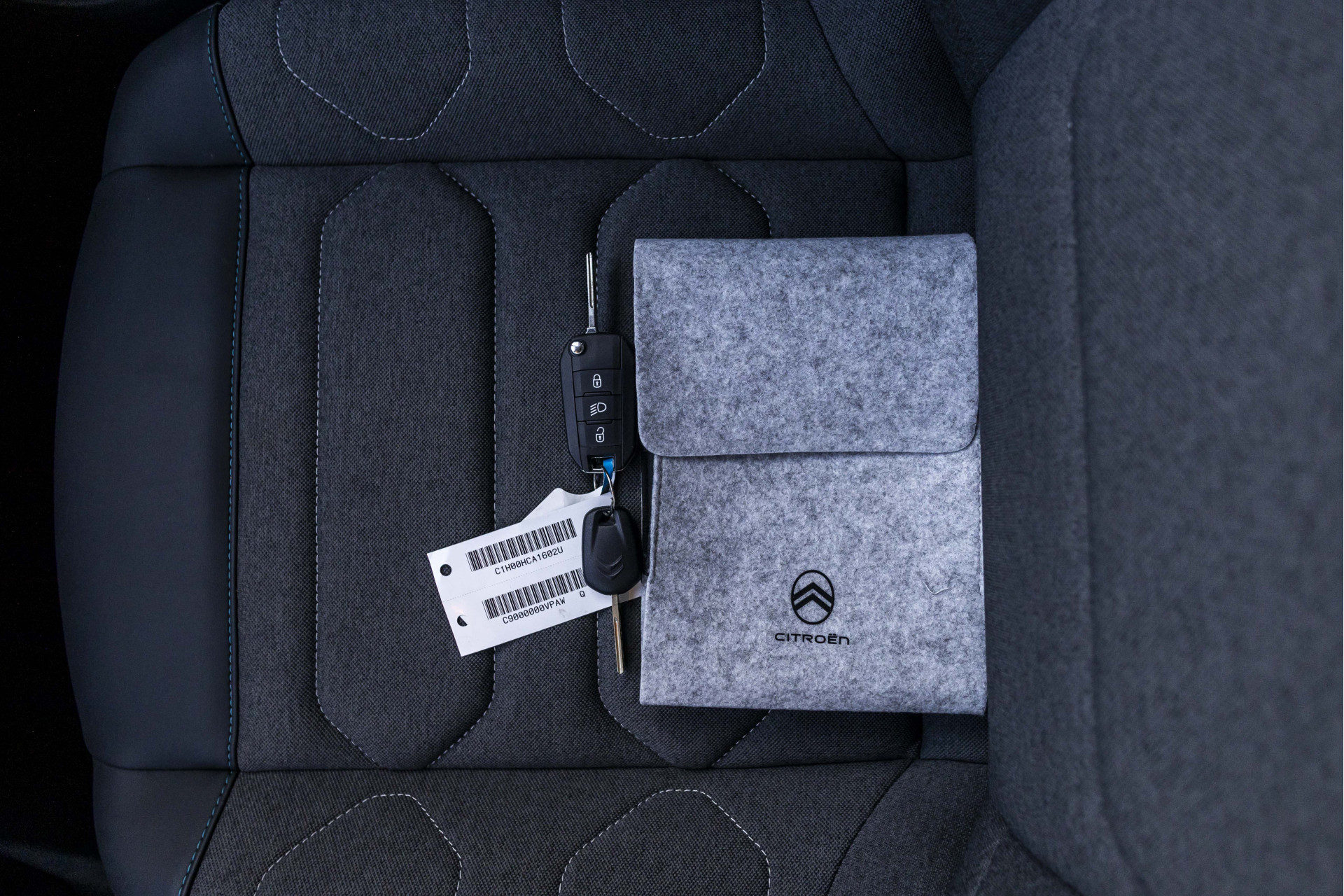 Foto van Citroen E-c4
