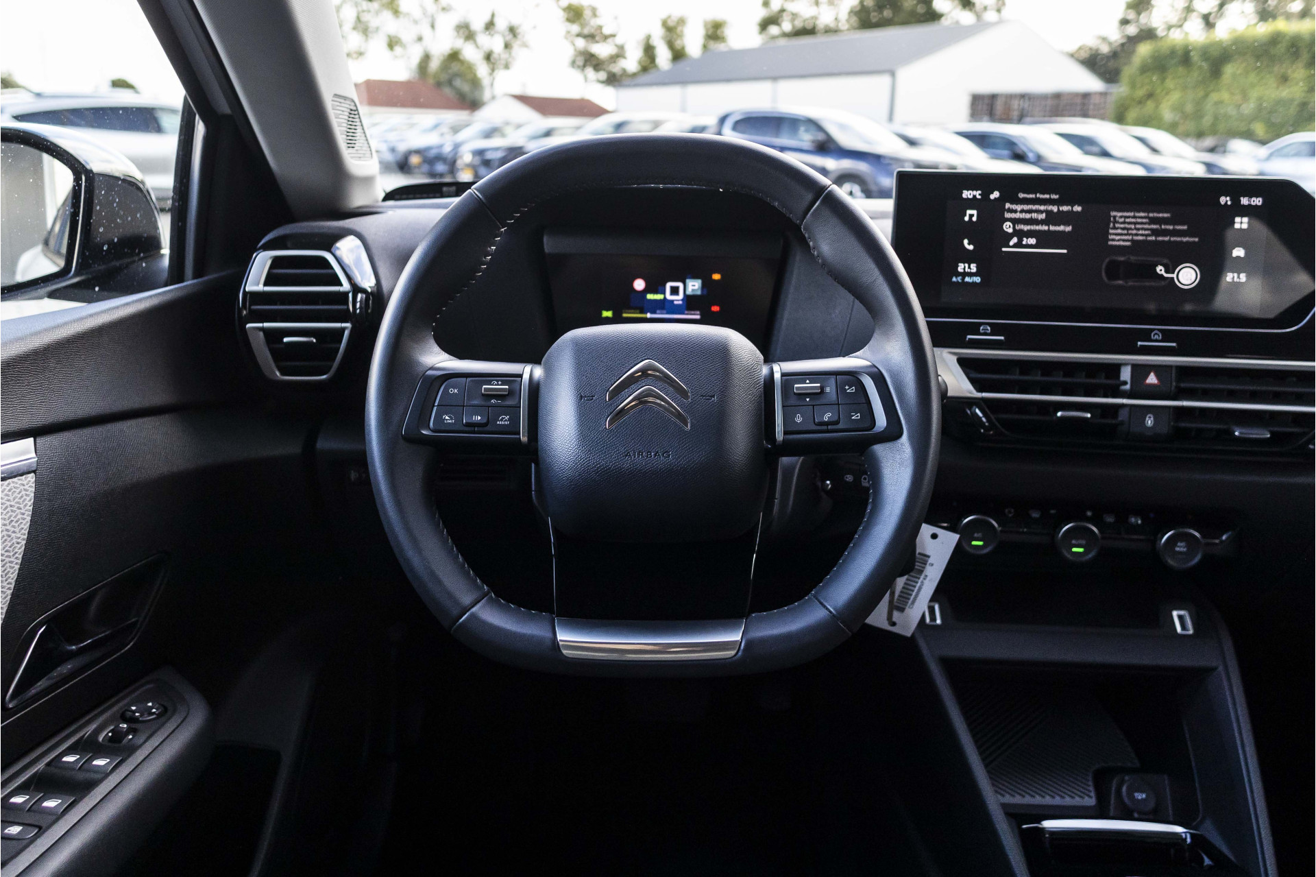Foto van Citroen E-c4