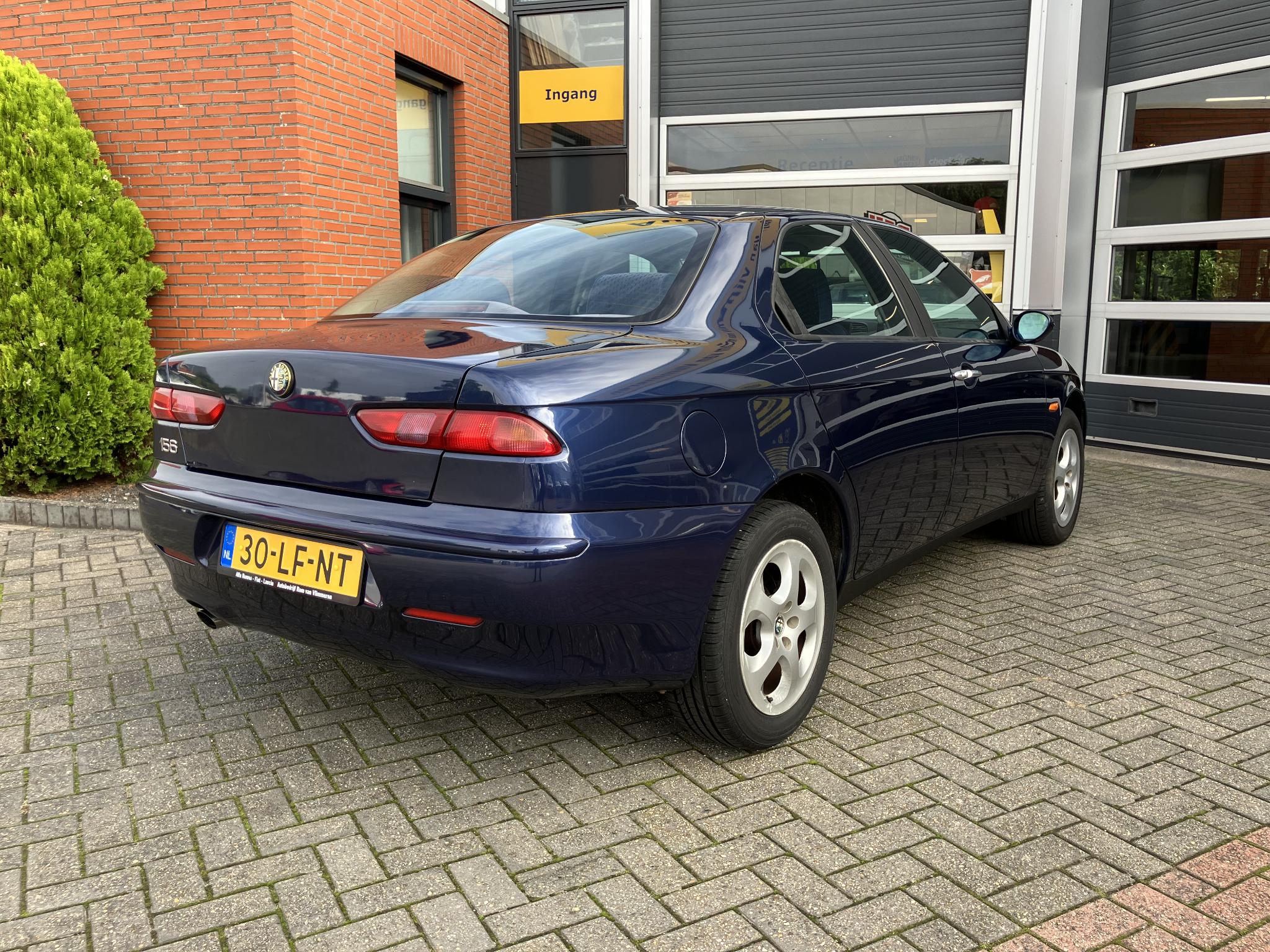 Foto van Alfa Romeo Alfa Romeo 156 Berlina