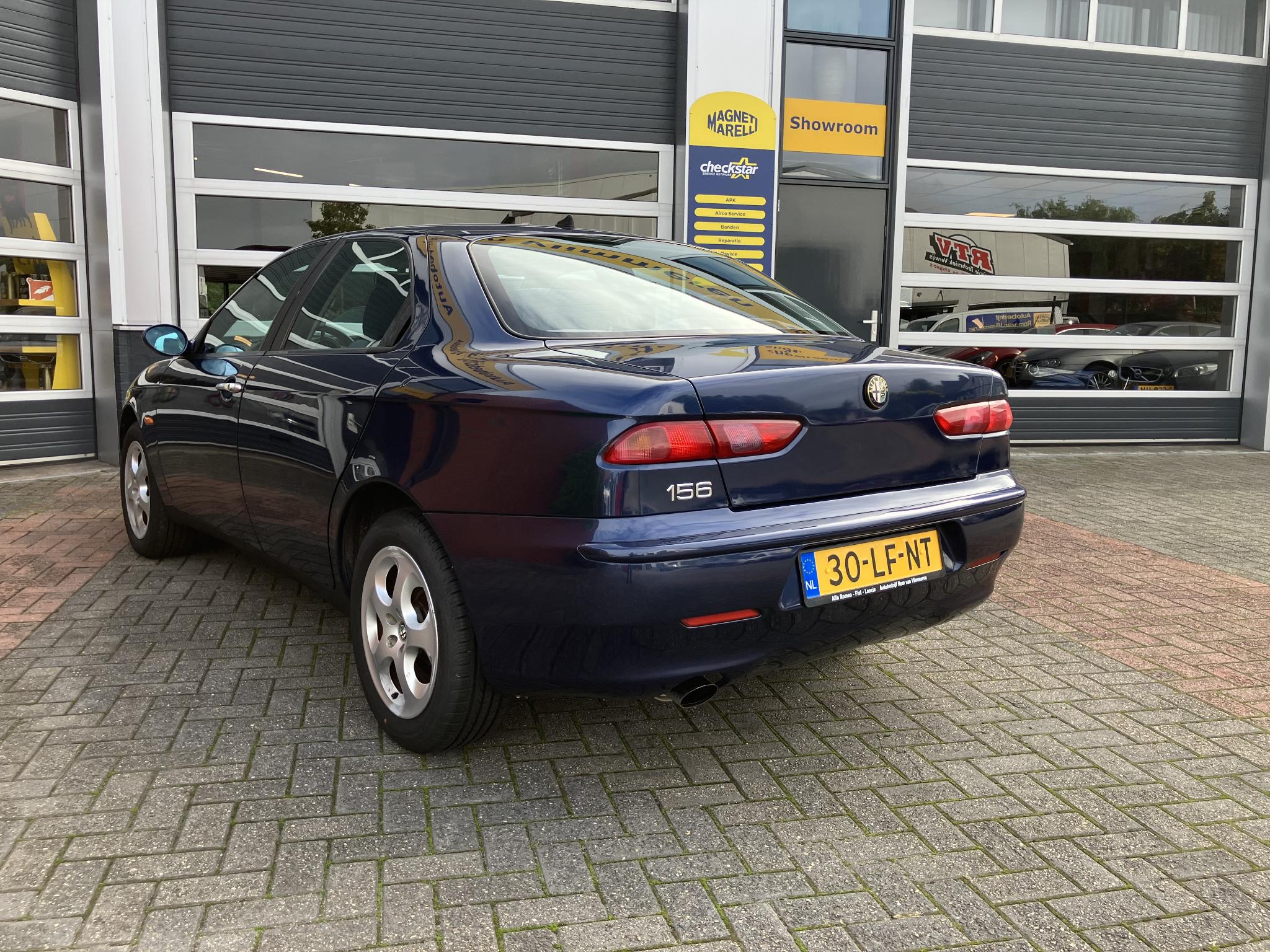 Foto van Alfa Romeo Alfa Romeo 156 Berlina