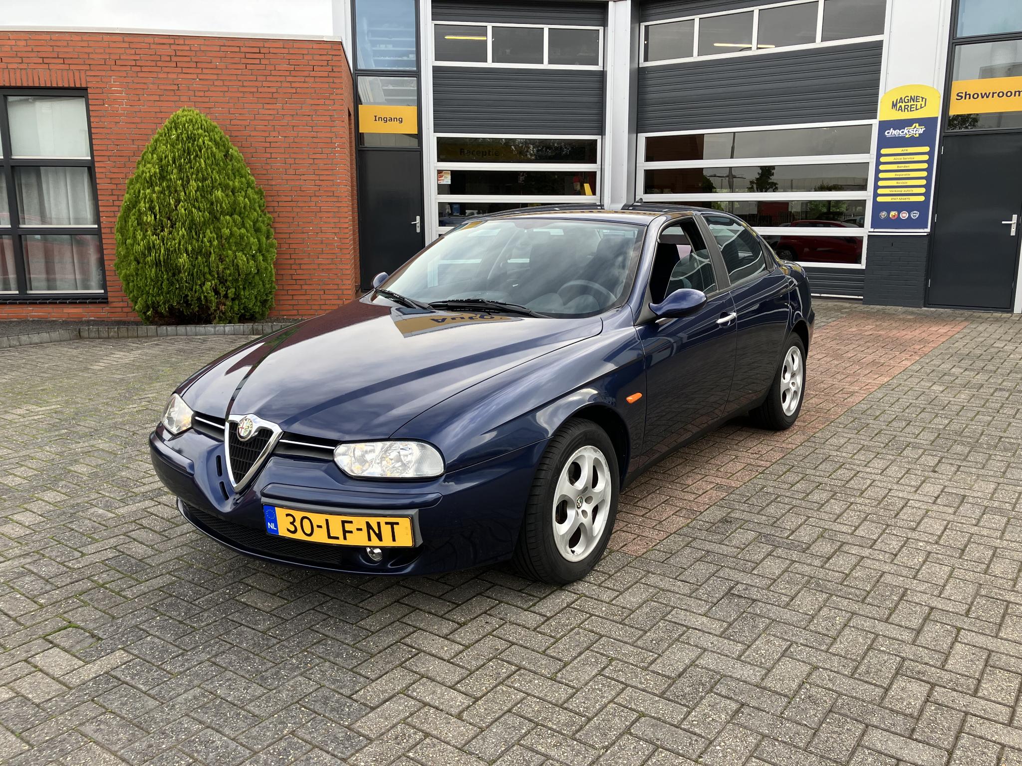 Foto van Alfa Romeo Alfa Romeo 156 Berlina