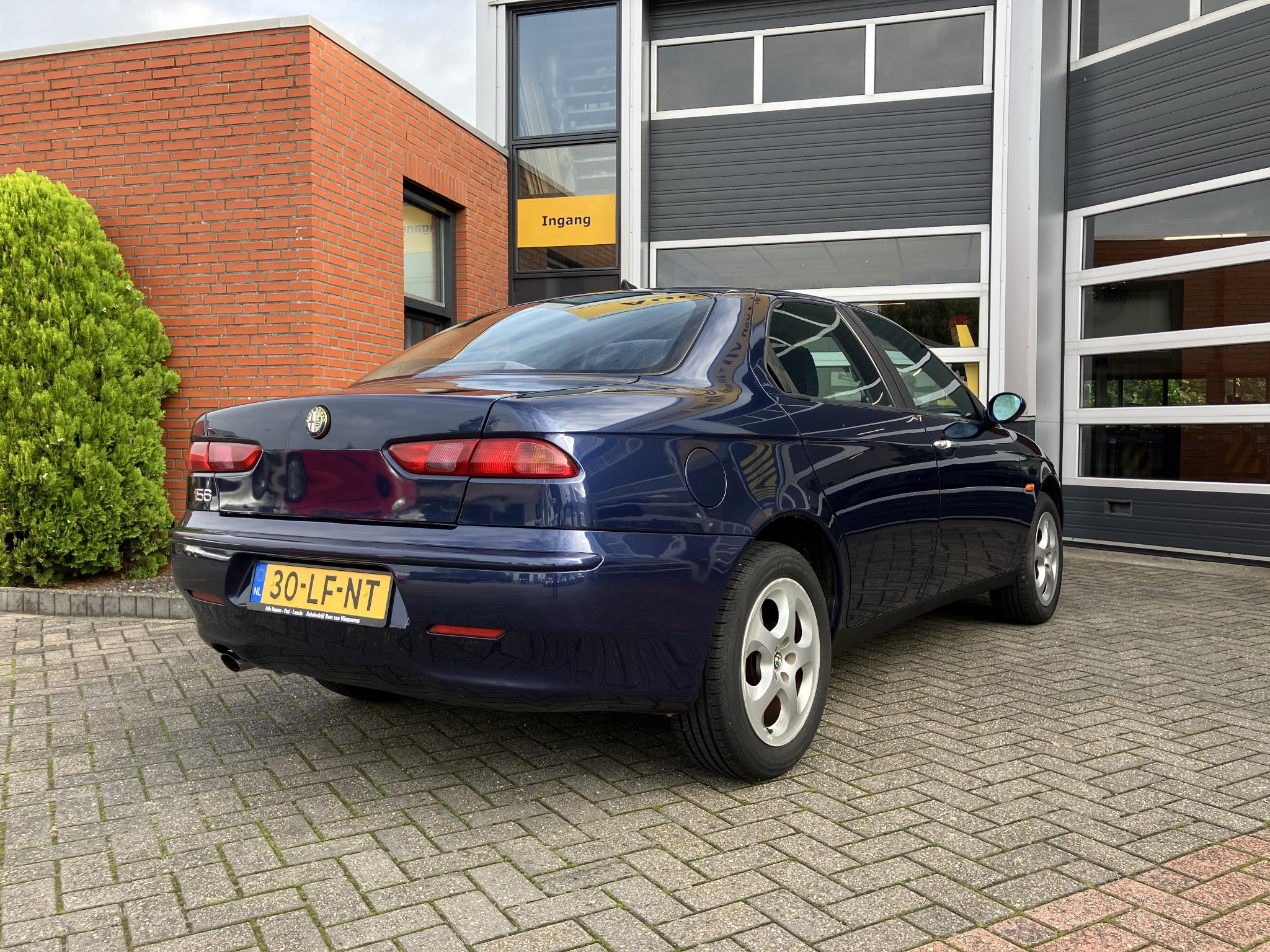 Foto van Alfa Romeo Alfa Romeo 156 Berlina