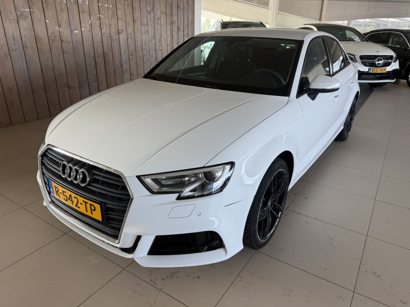 Audi A3 Limousine 1.0 TFSI Pro Line 2017 - voorkant