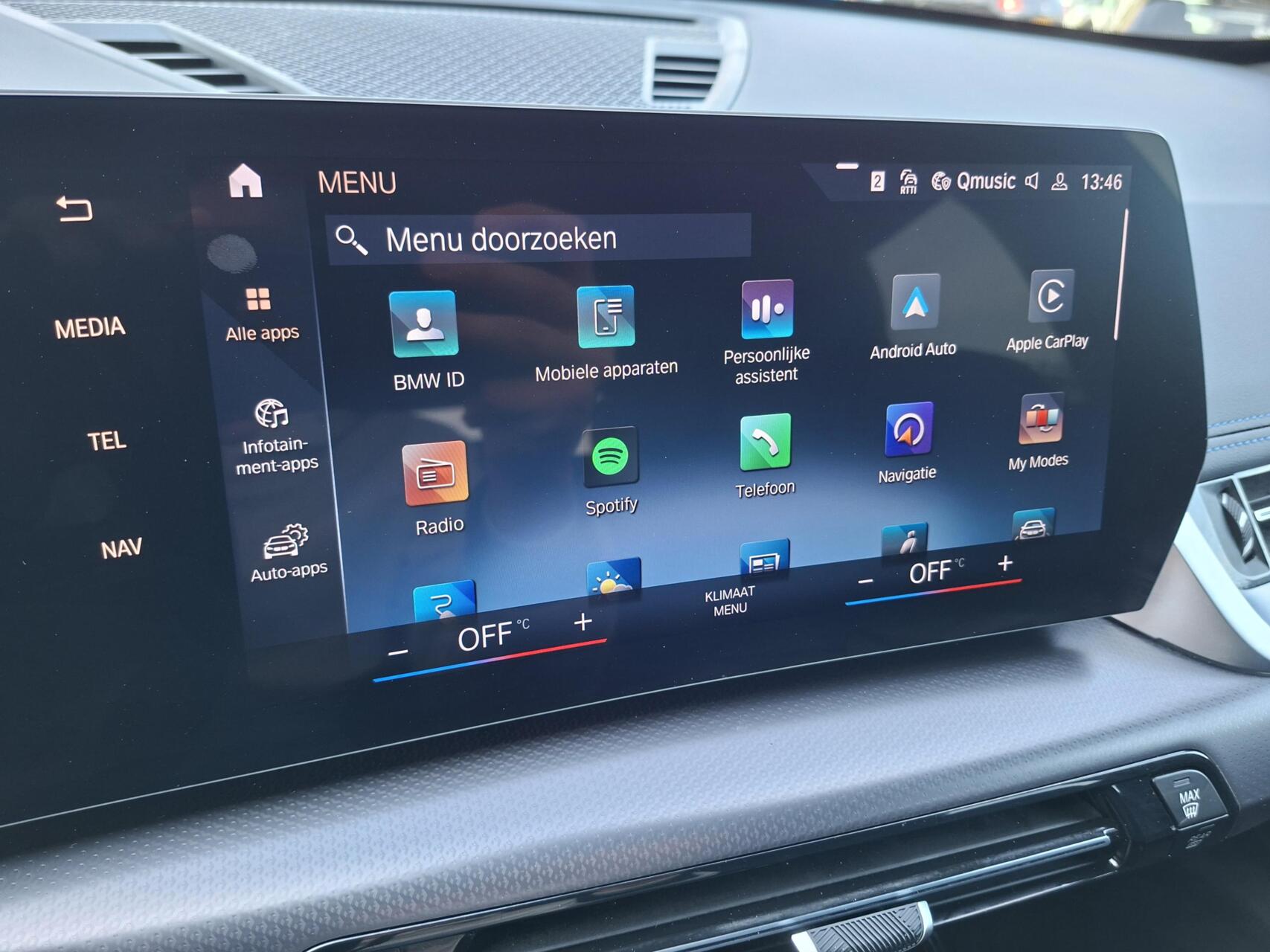 Foto van BMW Ix1 Xdrive30