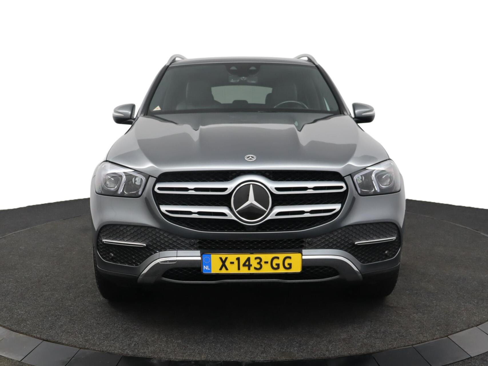 Mercedes-Benz Gle 350 De 4Matic Mercedes GLE 350de 4x4 Stoelverw Leder 120km elektr Trekhaak 2021 - voorkant