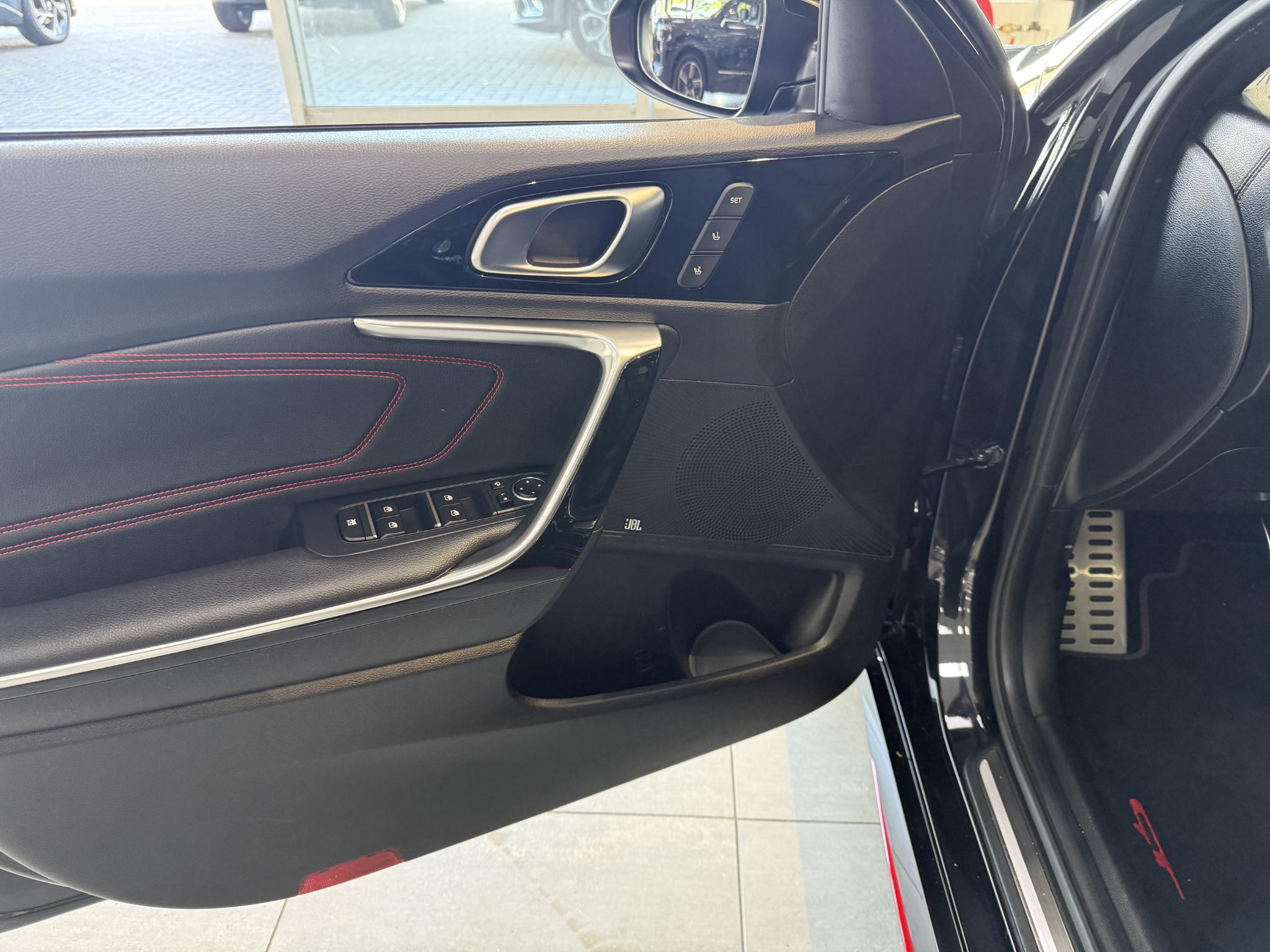 Foto van Kia Proceed