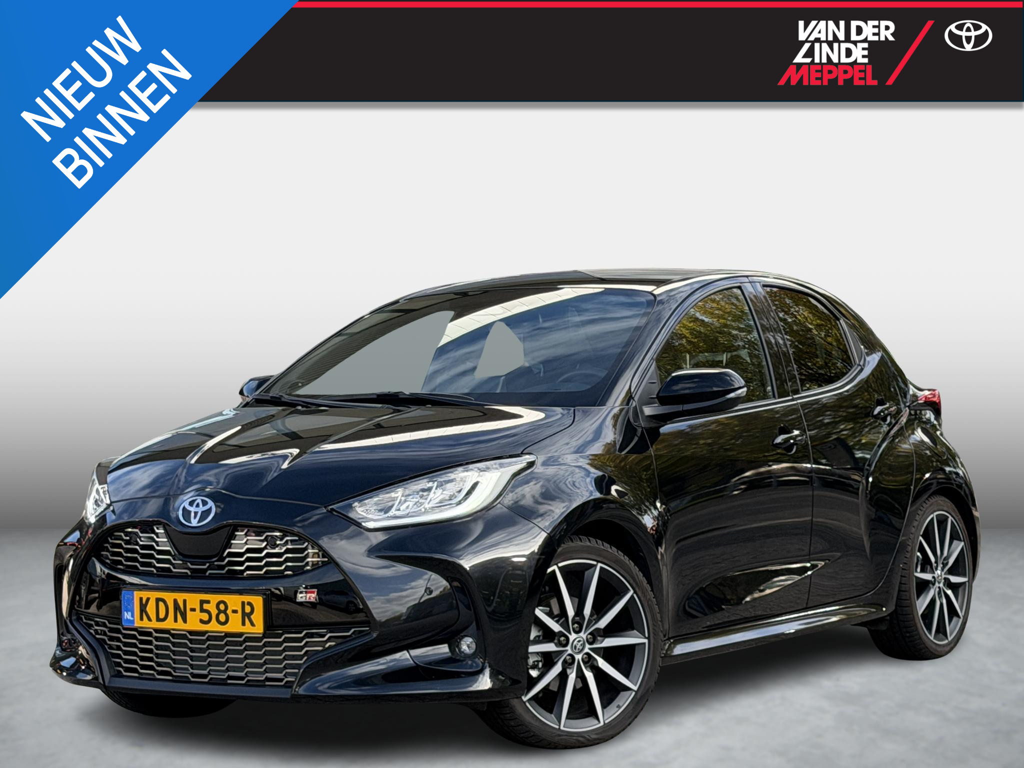 Toyota Toyota Yaris 1.5 Hybrid 130 GR SPORT Plus Pack Panodak NL 2026 - voorkant