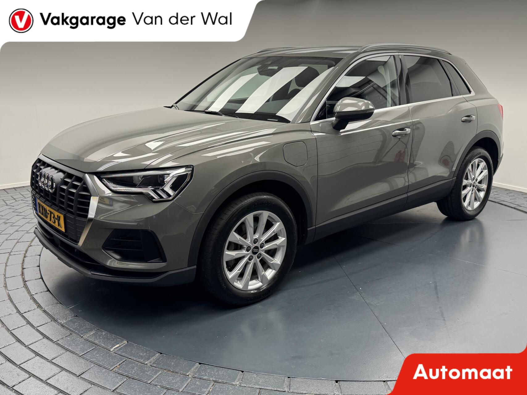 Audi Q3 45 TFSI e Edition 245PK PHEV Carplay-Adapt.Cr.contr-Clima-Virtual-Stoelverwarming-Parkeersensoren-Elek.Achterklep-Lm18''velgen 2023 - voorkant