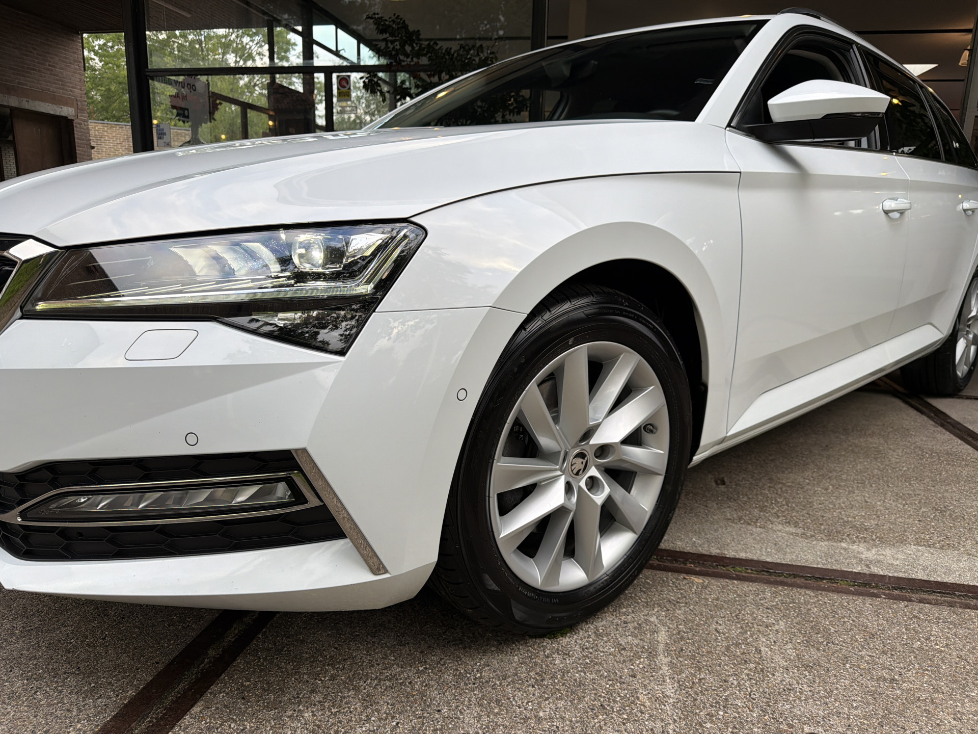 Foto van Škoda Superb Combi