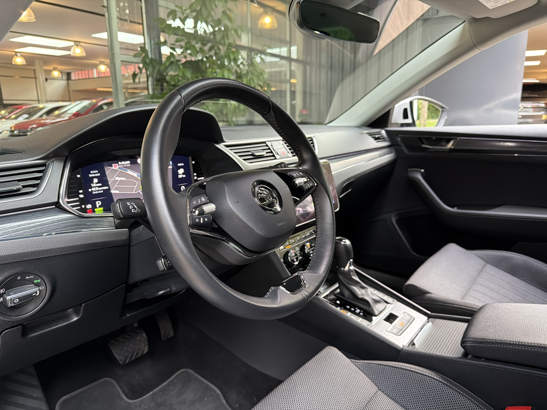 Foto van Škoda Superb Combi