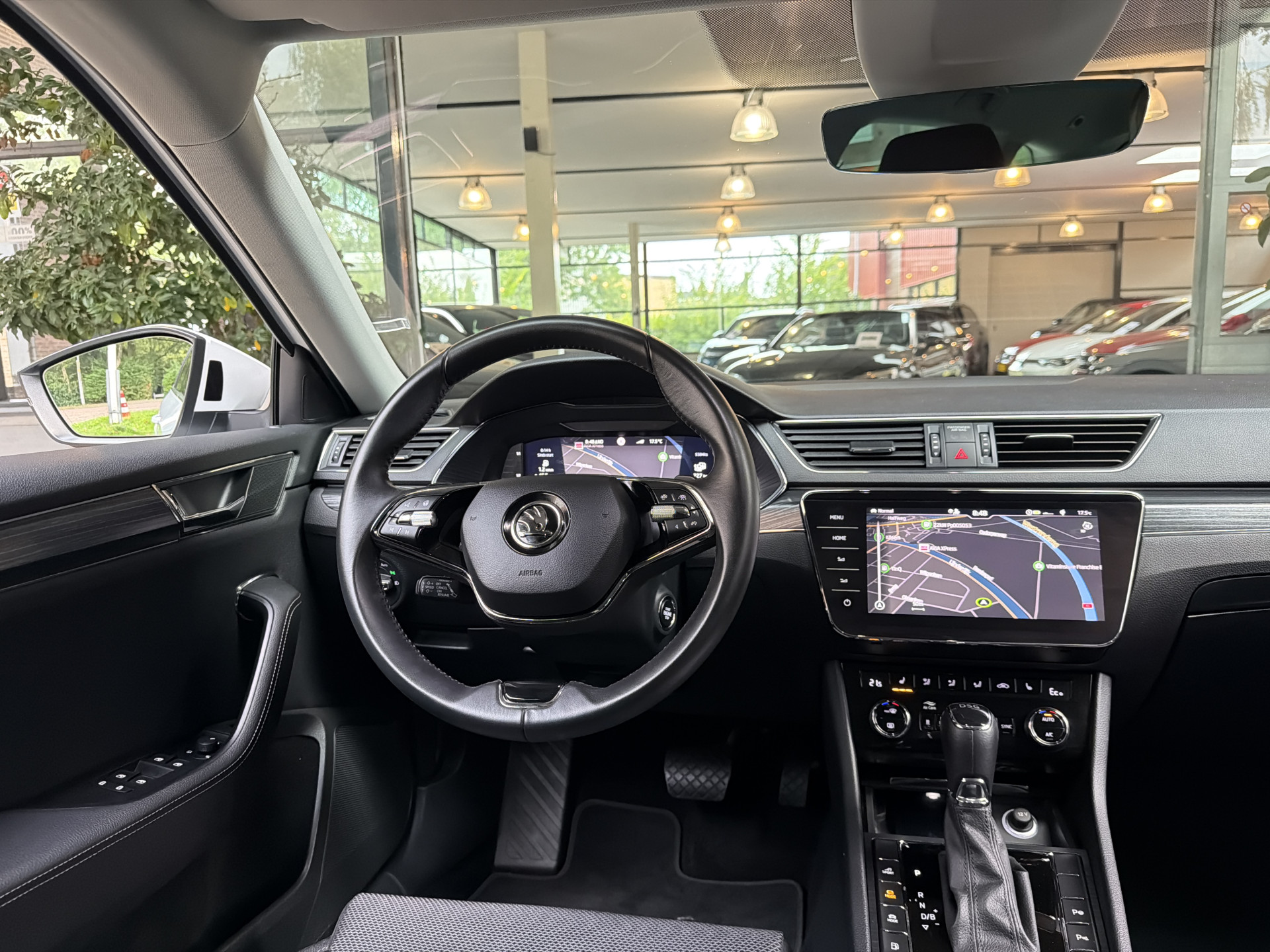 Foto van Škoda Superb Combi