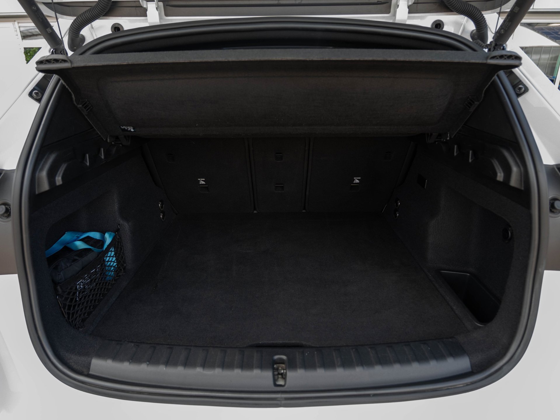 Foto van BMW Ix1
