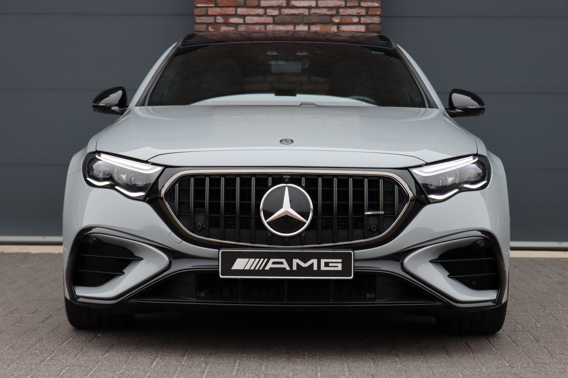 Foto van Mercedes-Benz E-klasse Estate