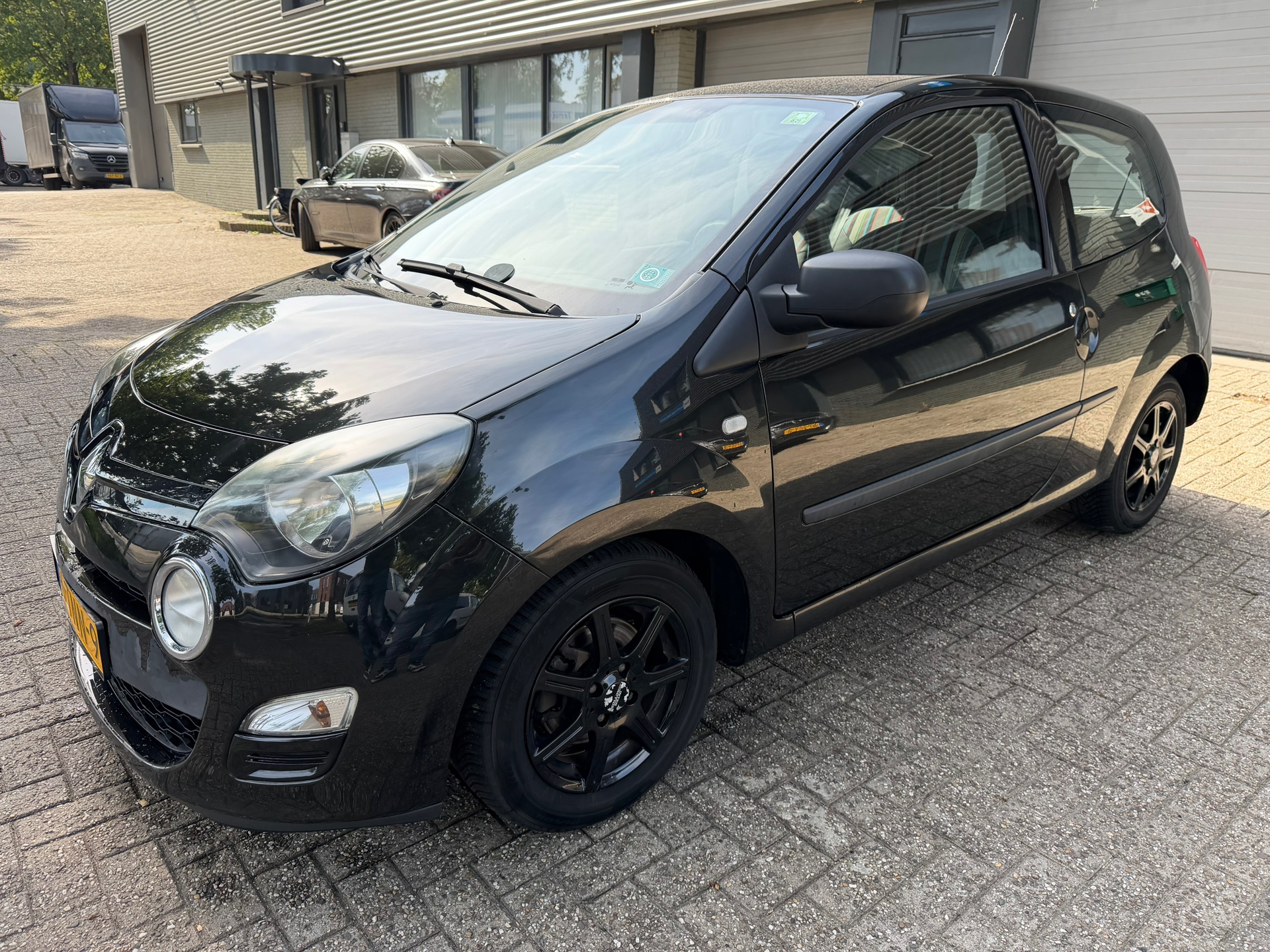 Renault Twingo 1.2 16V Authentique 2012 - voorkant