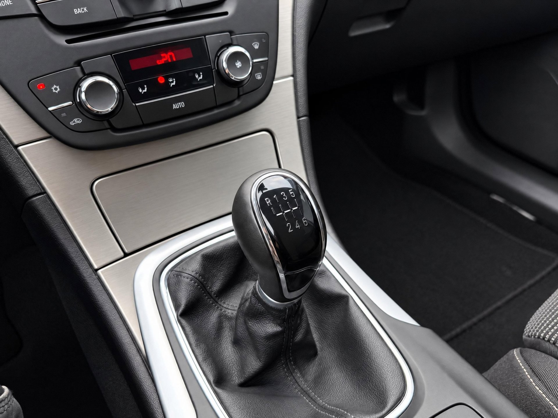 Foto van Opel Insignia Sports Tourer
