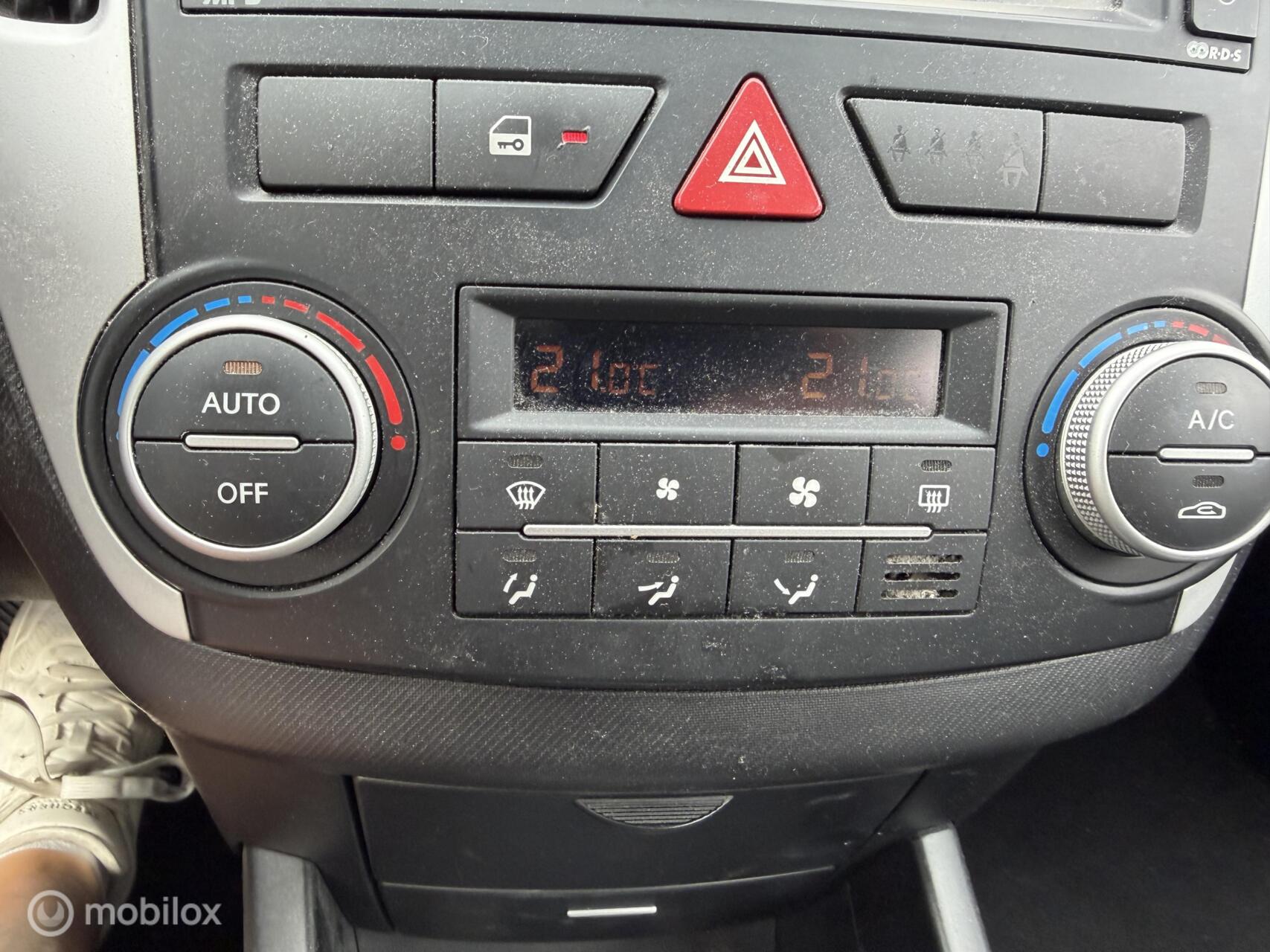 Foto van Kia Cee D