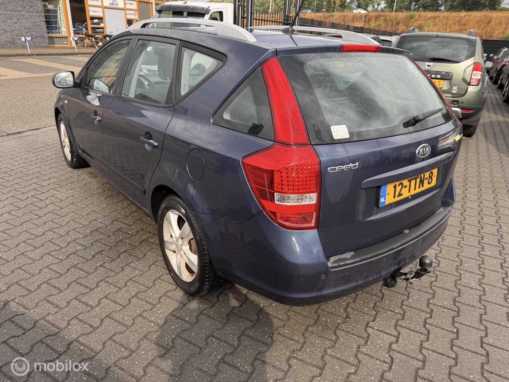 Foto van Kia Cee D