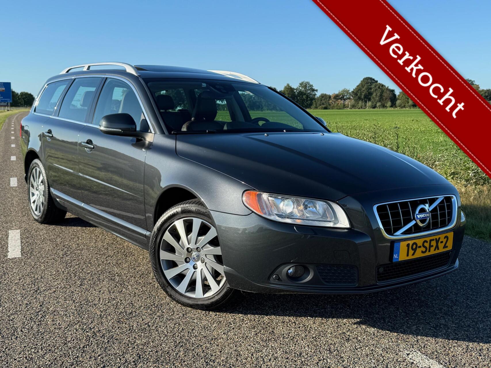 Volvo V70 1.6 T4 Aut Limited Edition 180pk | Orig NL 2011 - voorkant