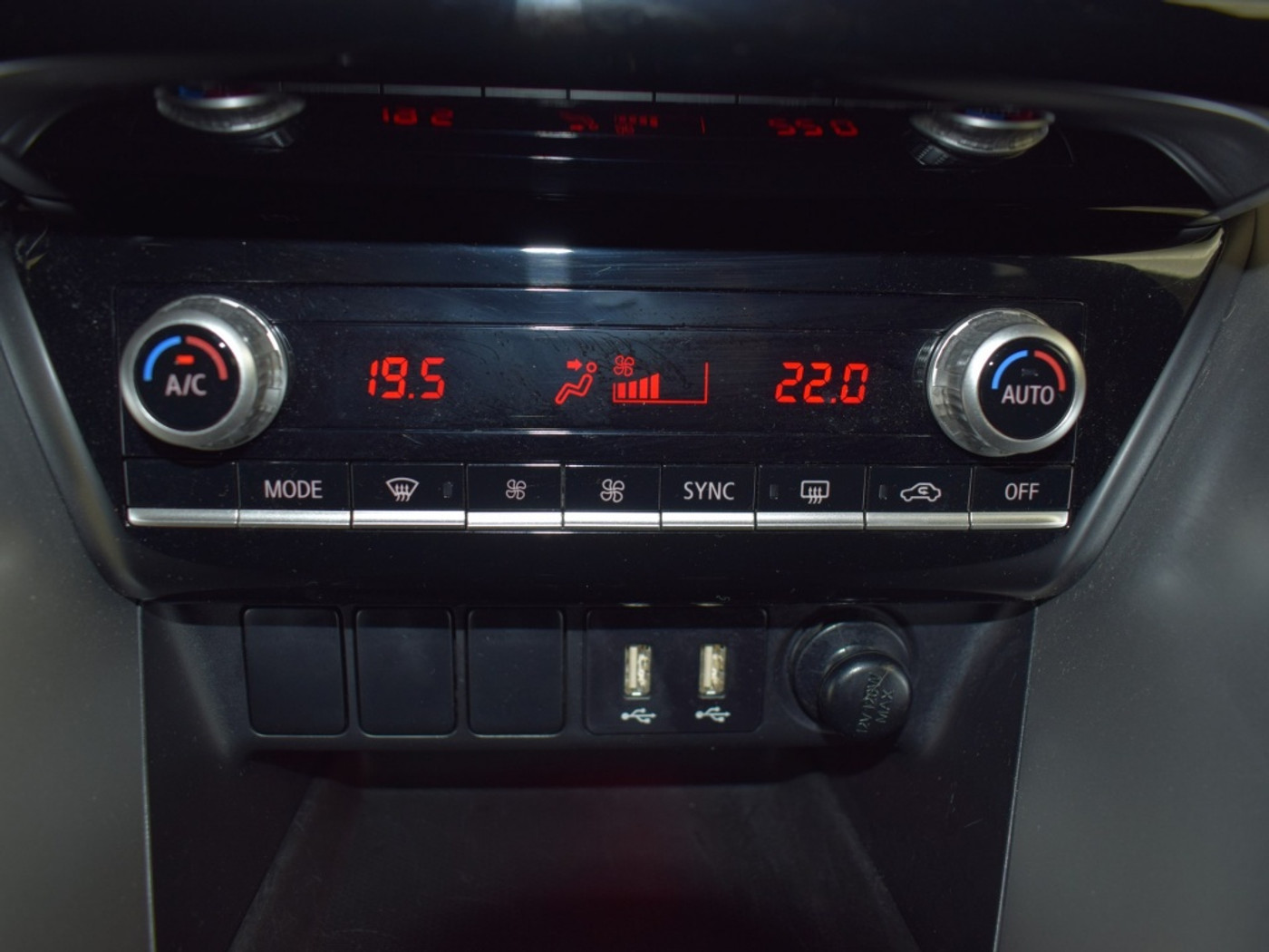 Foto van Mitsubishi Mitsubishi Eclipse Cross