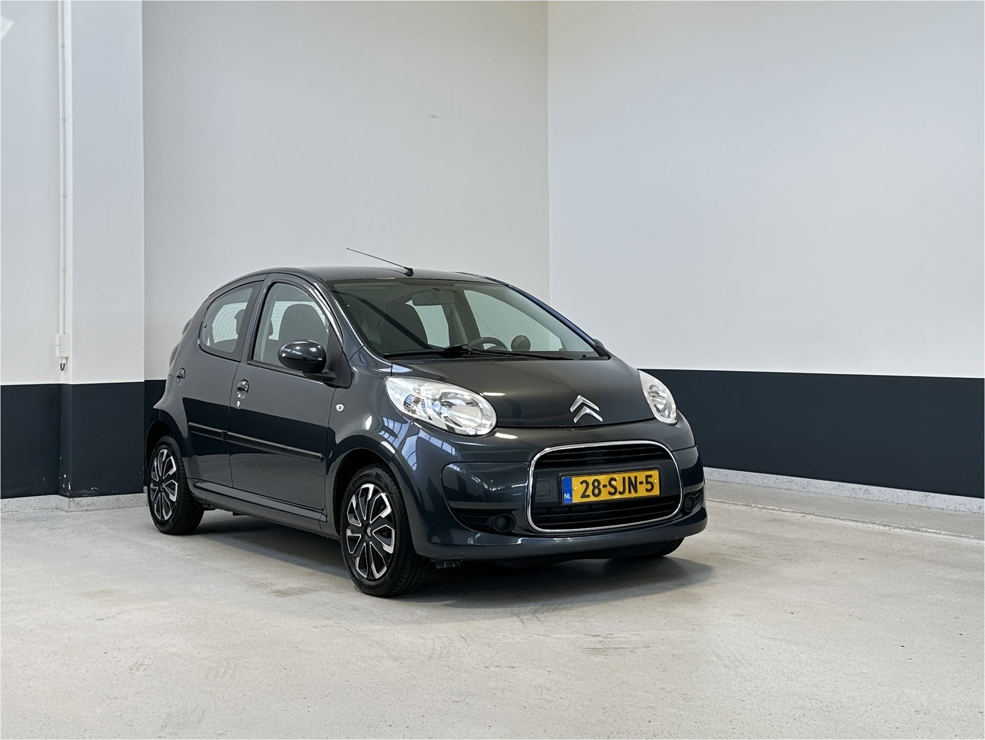 Citroen Citroen C1 1.0-12V Selection |NL | 2 Eig | Airco | Elec Ramen | C.V| 2011 - voorkant