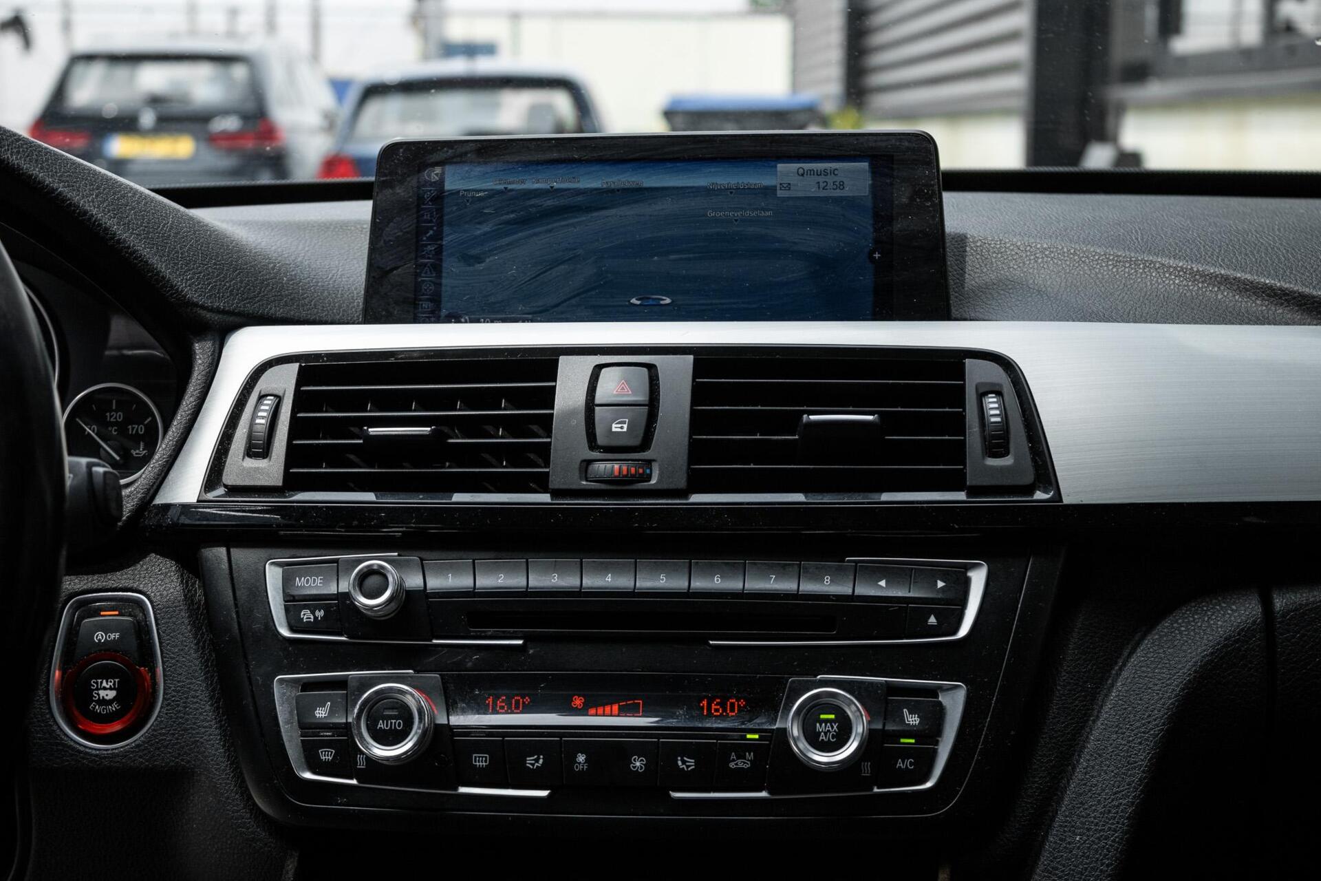 Foto van BMW 320i