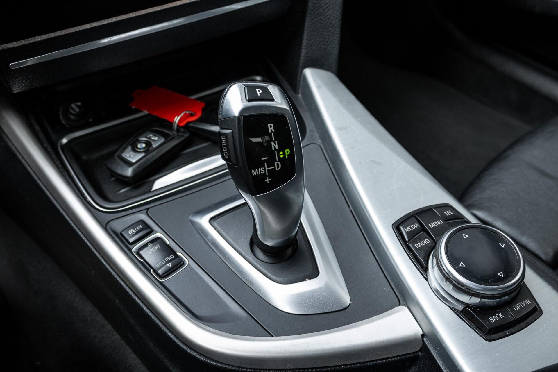 Foto van BMW 320i