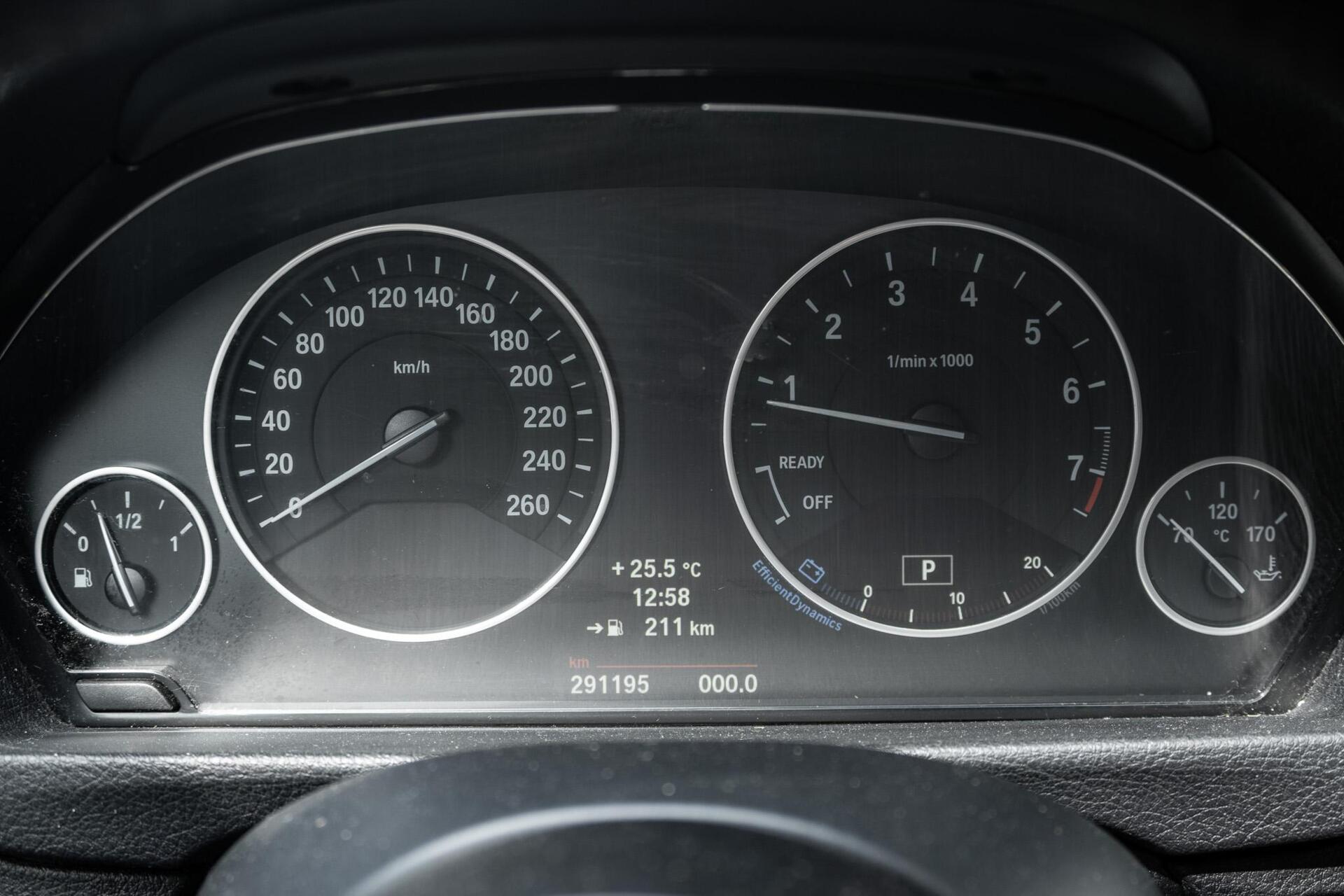 Foto van BMW 320i