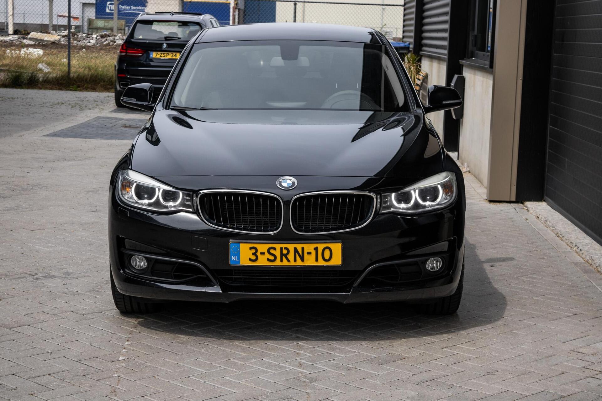 Foto van BMW 320i
