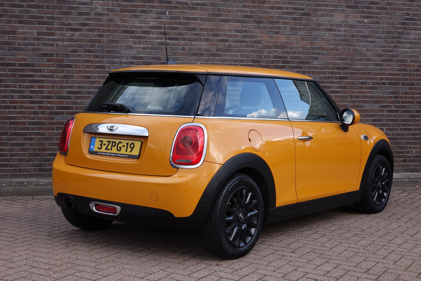 Foto van Mini One