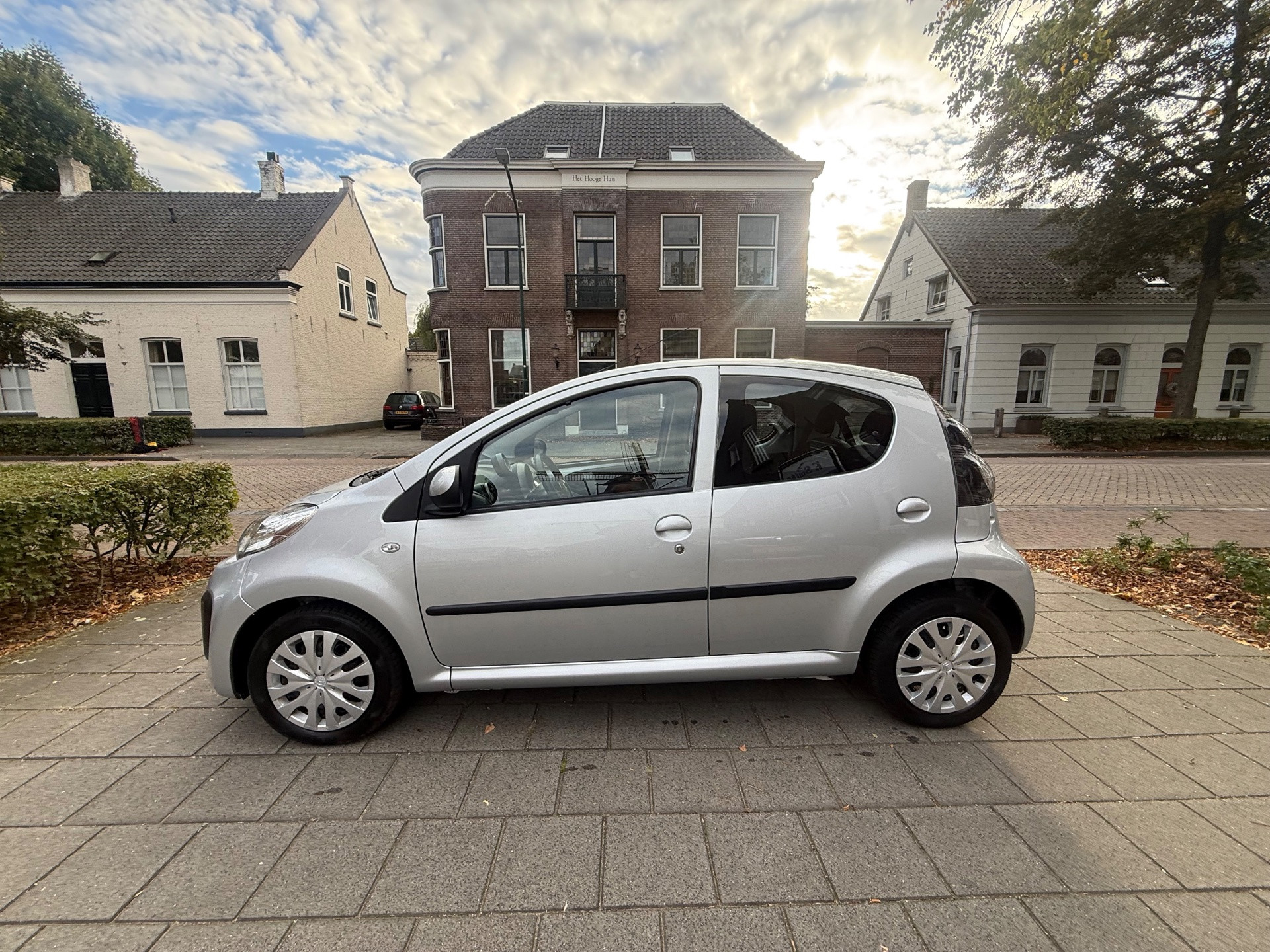 Citroen Citroen C1 1.0 Tendance 5 DEURS AIRCO NIEUW MODEL EERSTE EIGENAAR DEALER ONDERHOUDEN 2012 - voorkant