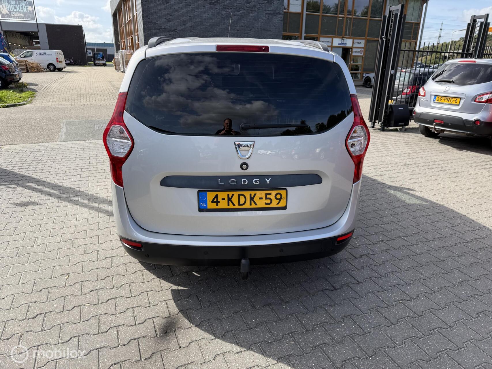 Foto van Dacia Lodgy