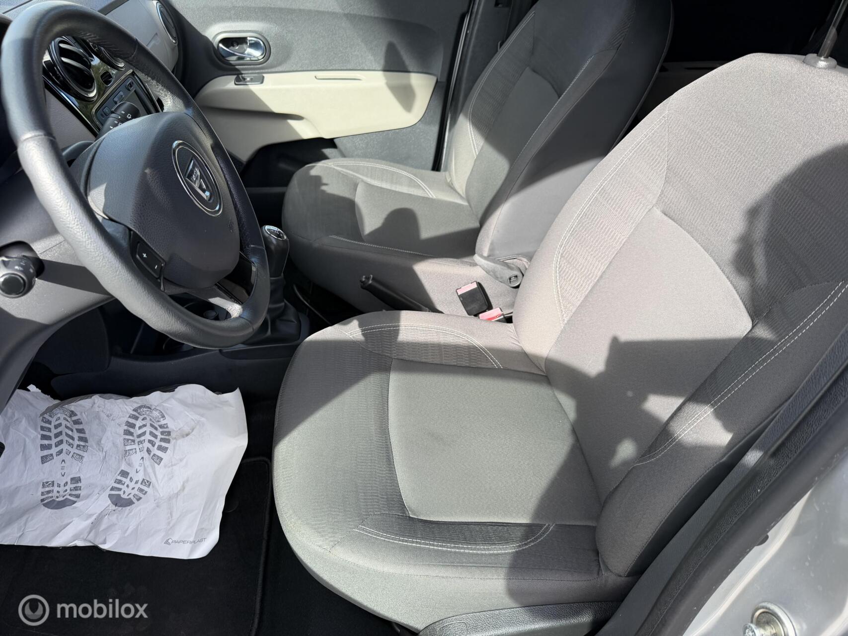 Foto van Dacia Lodgy