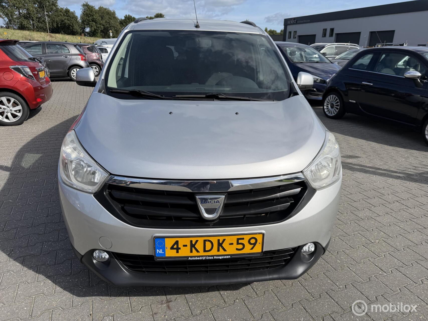 Foto van Dacia Lodgy