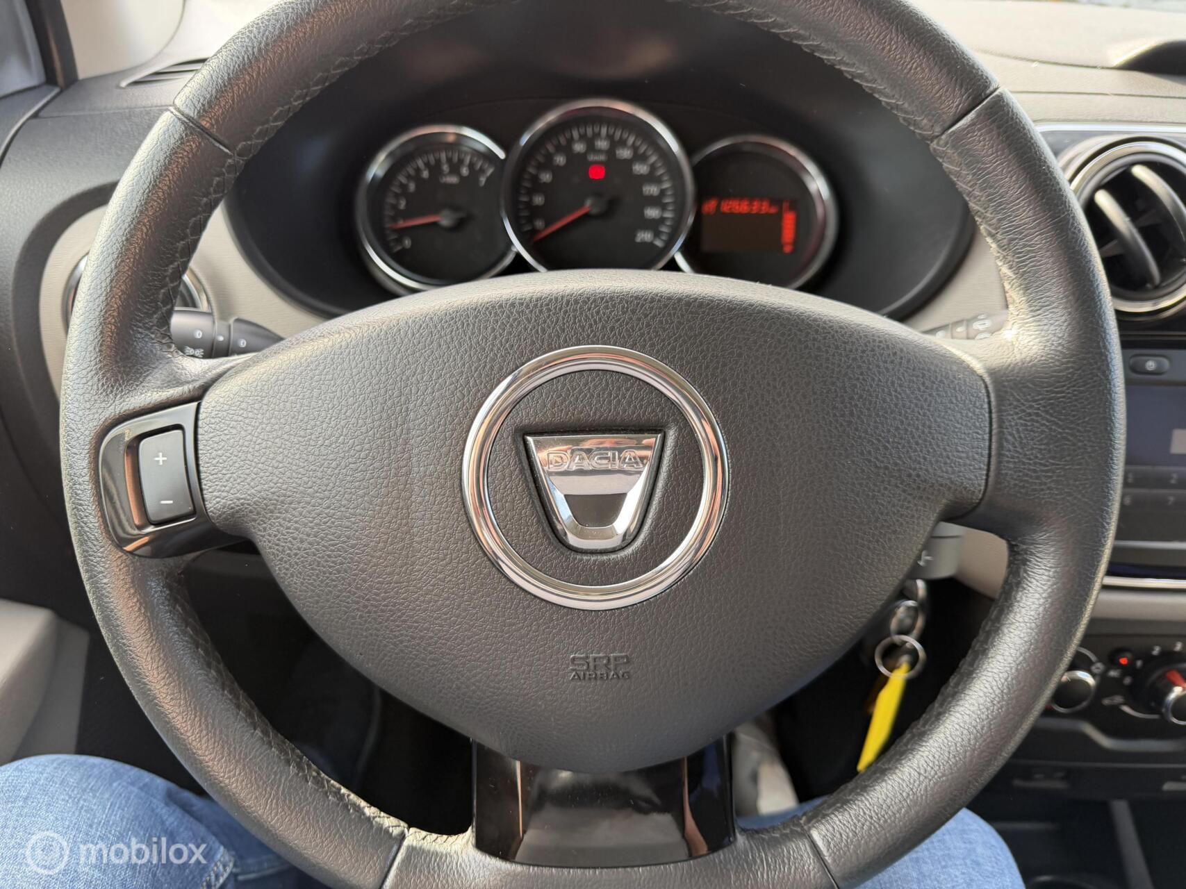 Foto van Dacia Lodgy
