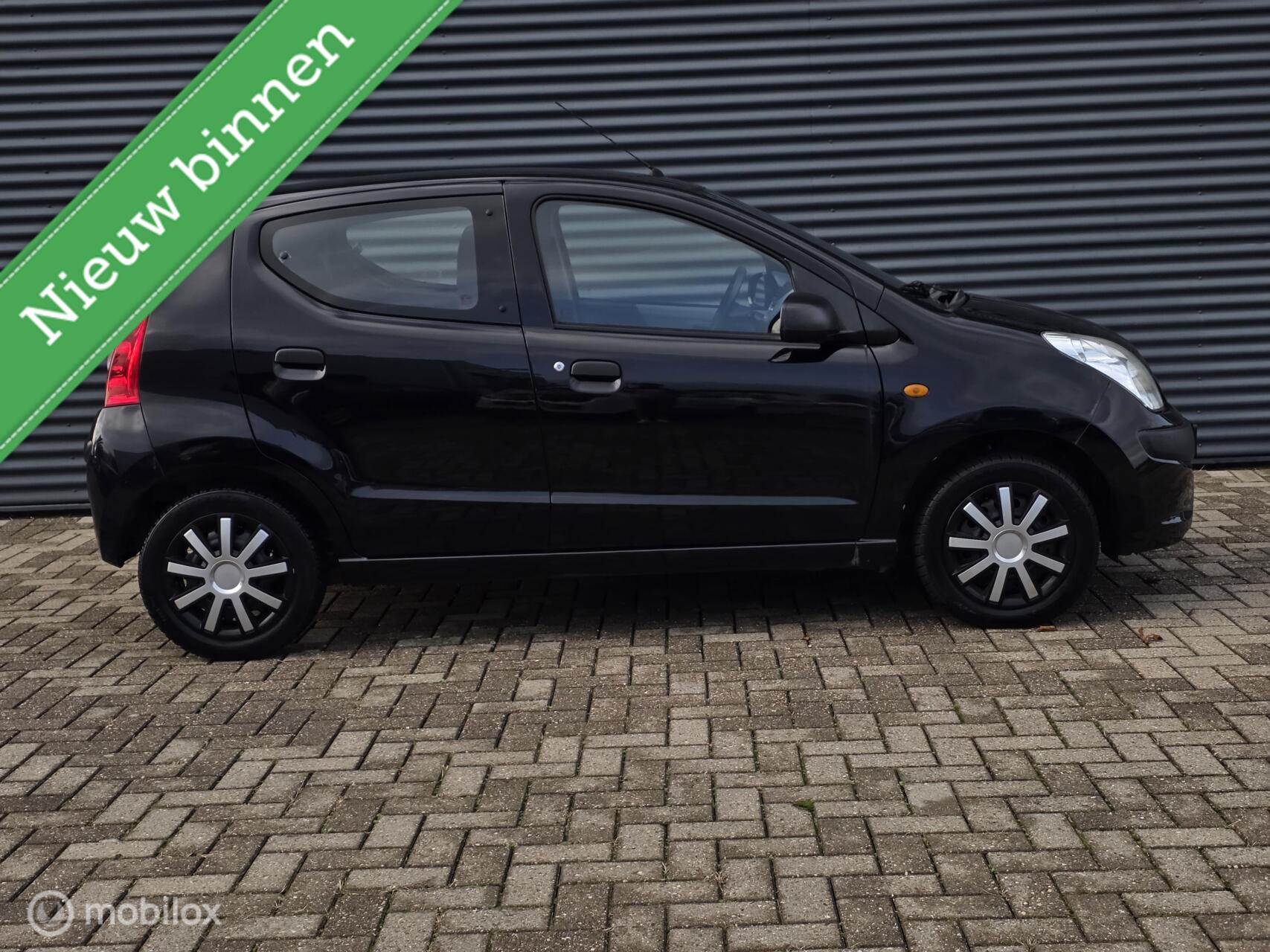 Foto van Nissan Nissan Pixo