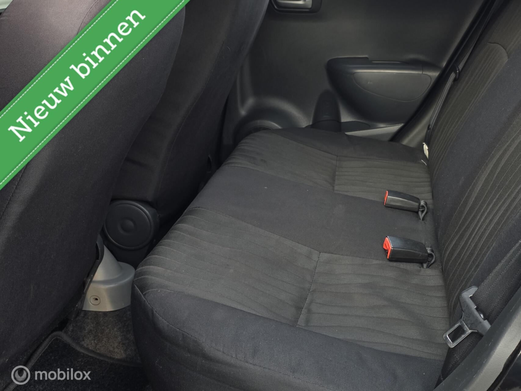 Foto van Nissan Nissan Pixo