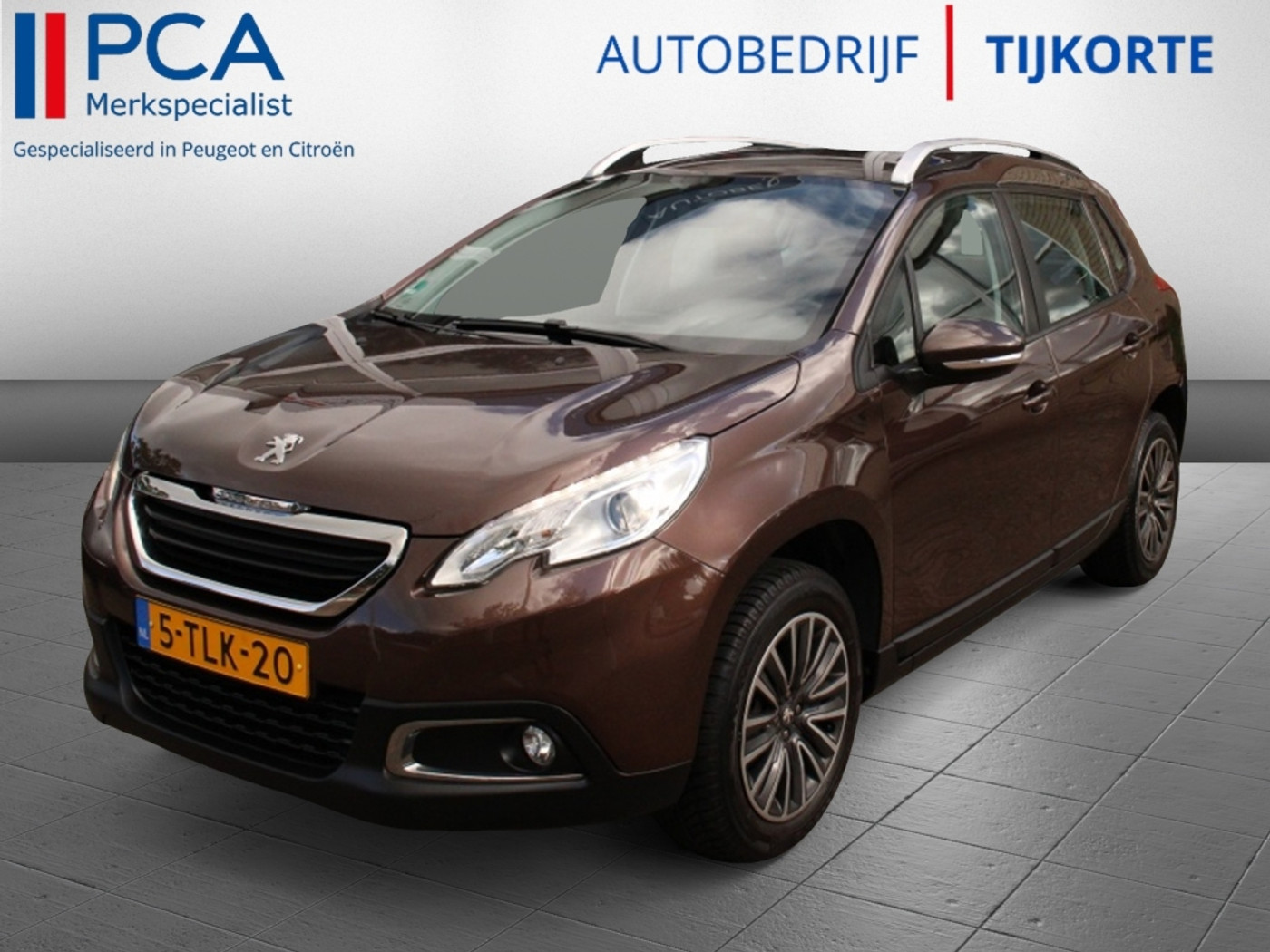 Peugeot 2008 1.2 VTi Active 2014 - voorkant