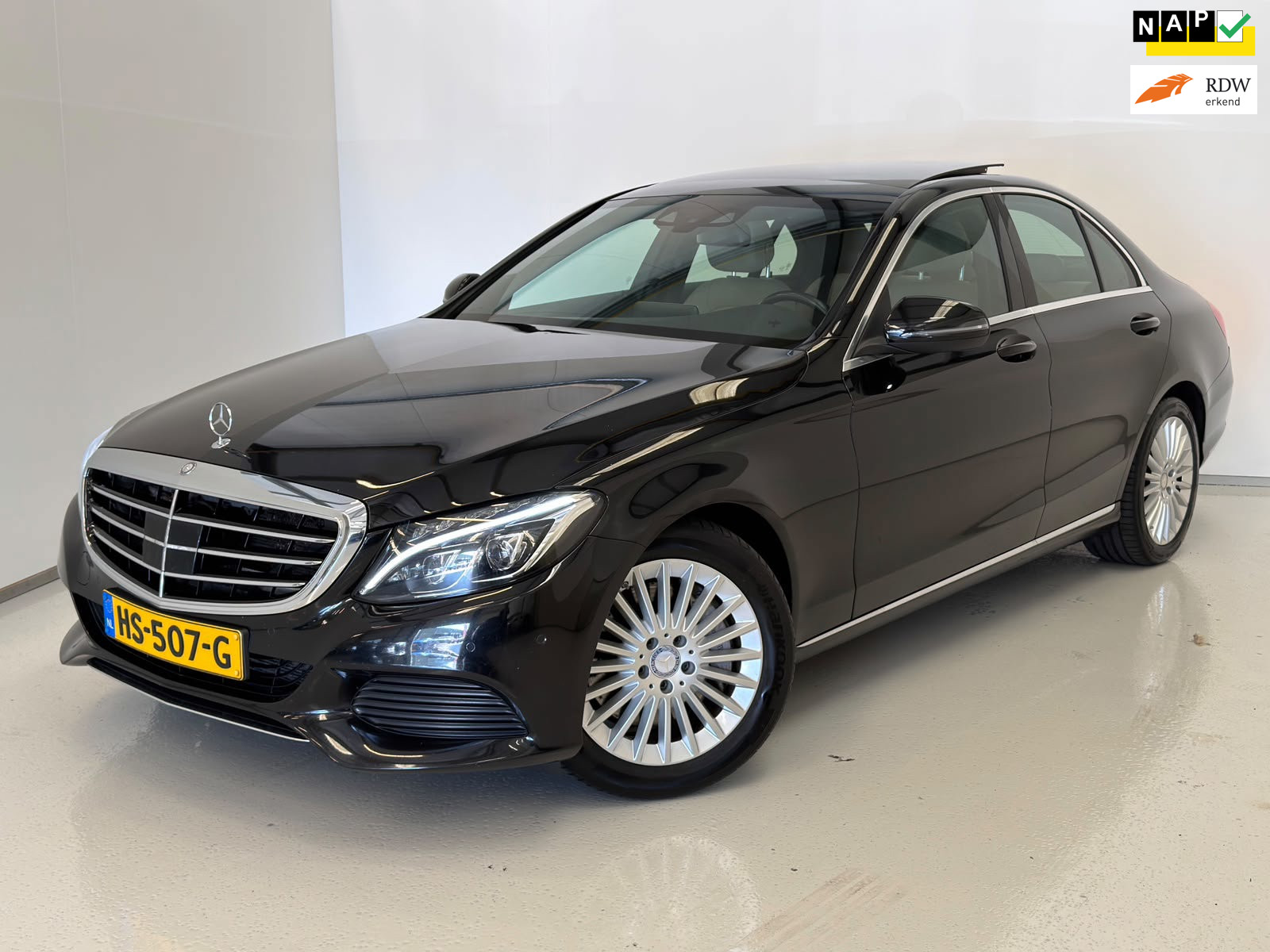 Mercedes-Benz C 350 E 350 e / 1e eig. / NL-auto / Pano / Burmester 2015 - voorkant